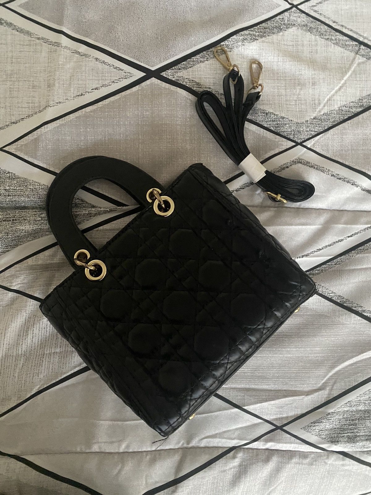 Other Womens Small Black Gold Crossbody Purse Ladies Handbag Size ONE SIZE - 1 Thumbnail