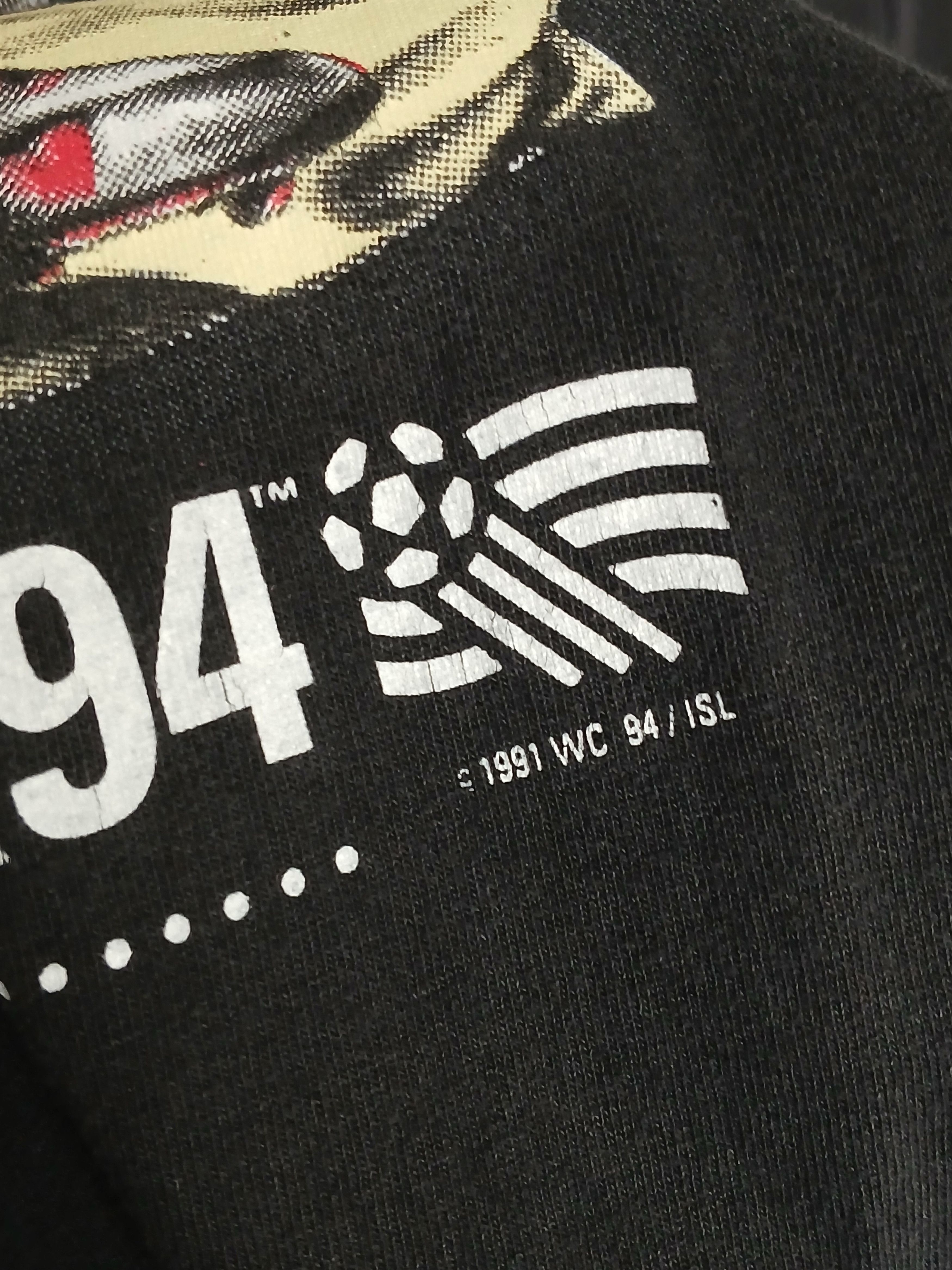 Nutmeg Vintage Switzerland World Cup USA 1994 Football T-Shirt Size US XL / EU 56 / 4 - 4 Thumbnail