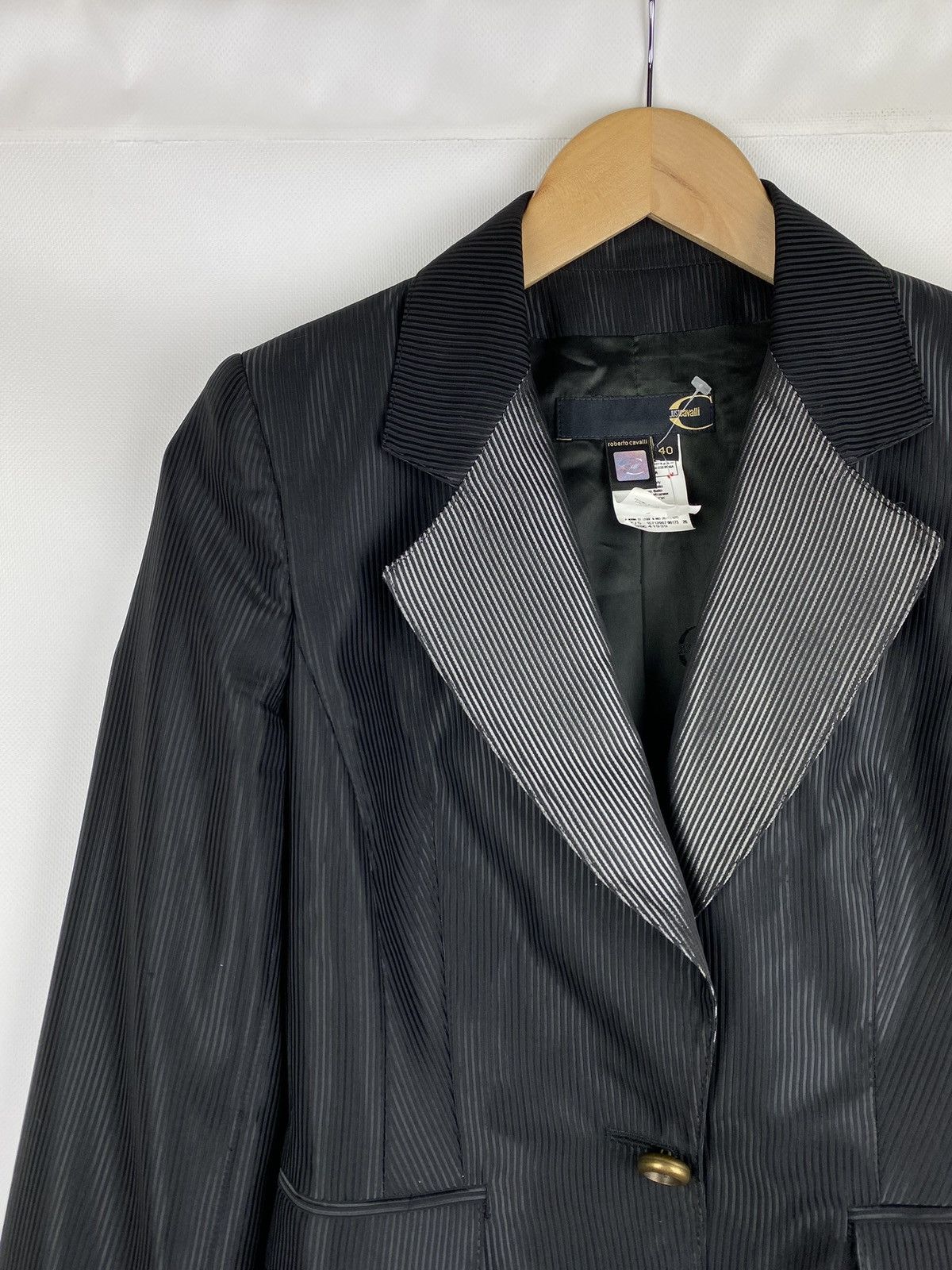 Just Cavalli Just Cavalli ladies striped blazer jacket size 40 / L Size S / US 4 / IT 40 - 5 Thumbnail