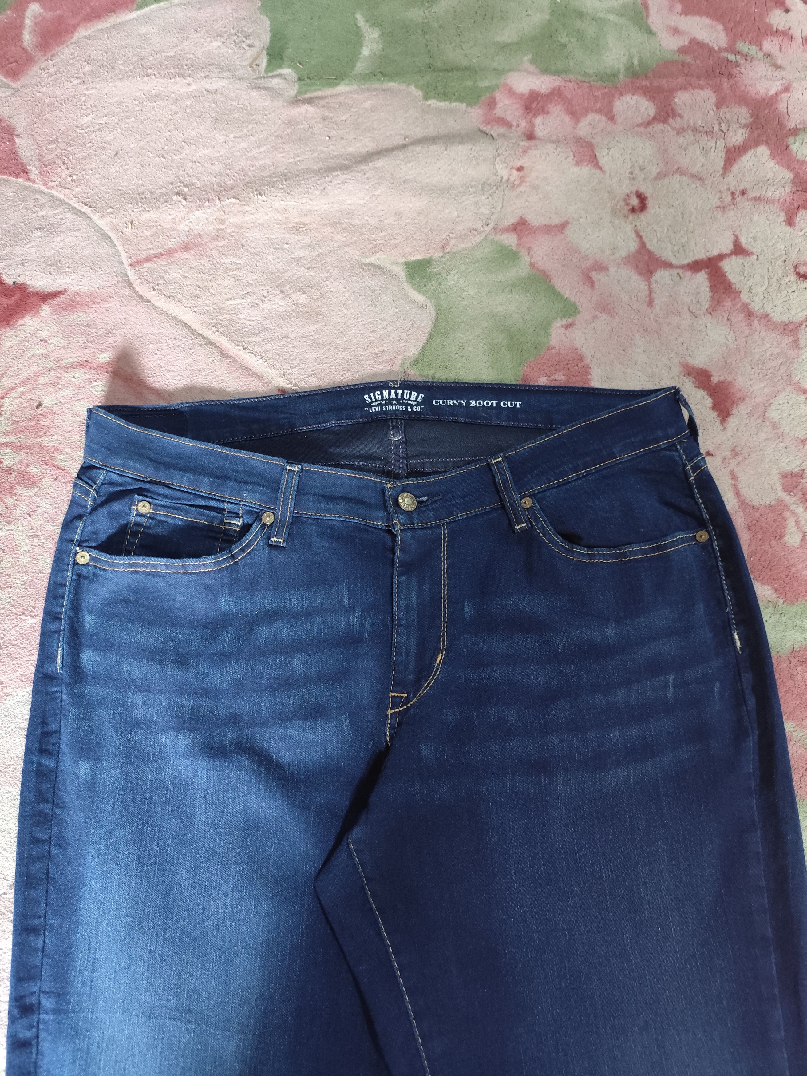 Levi's × Levi's Vintage Clothing × Signatures Levi's Signatures Vintage Bootcut Denim J001 Size 35" - 3 Thumbnail