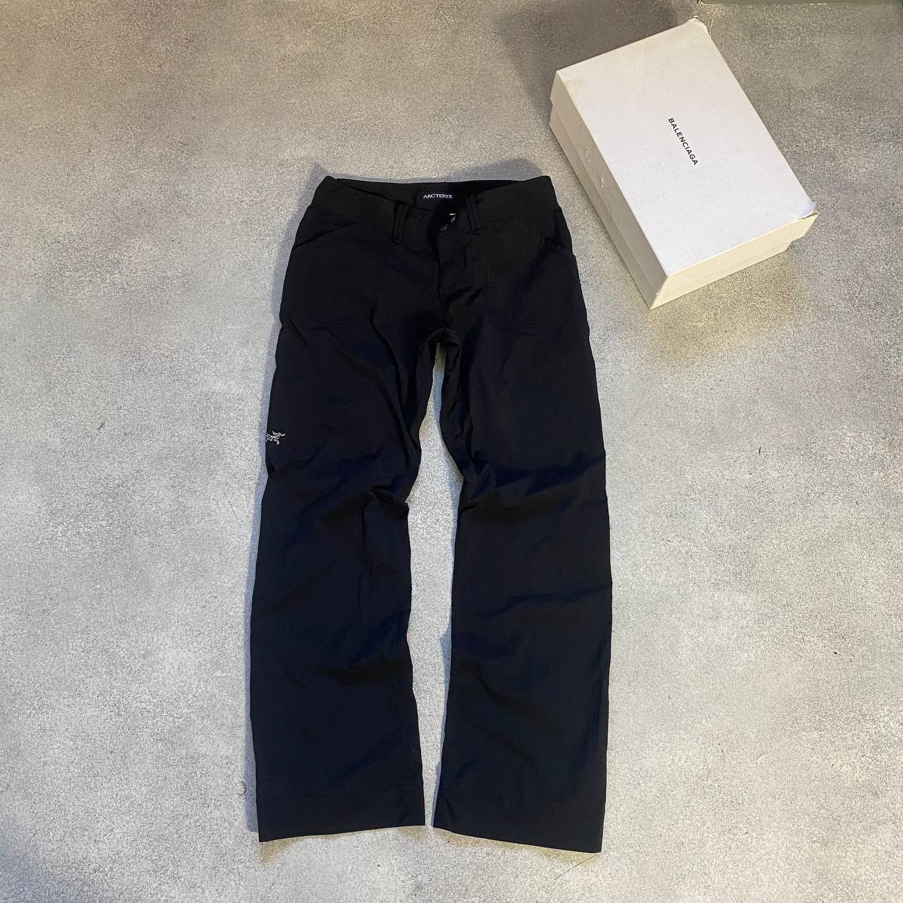 Arc'teryx Arcteryx pants nylon vintage small logo Gorpcore Size US 30 / EU 46 - 1 Thumbnail
