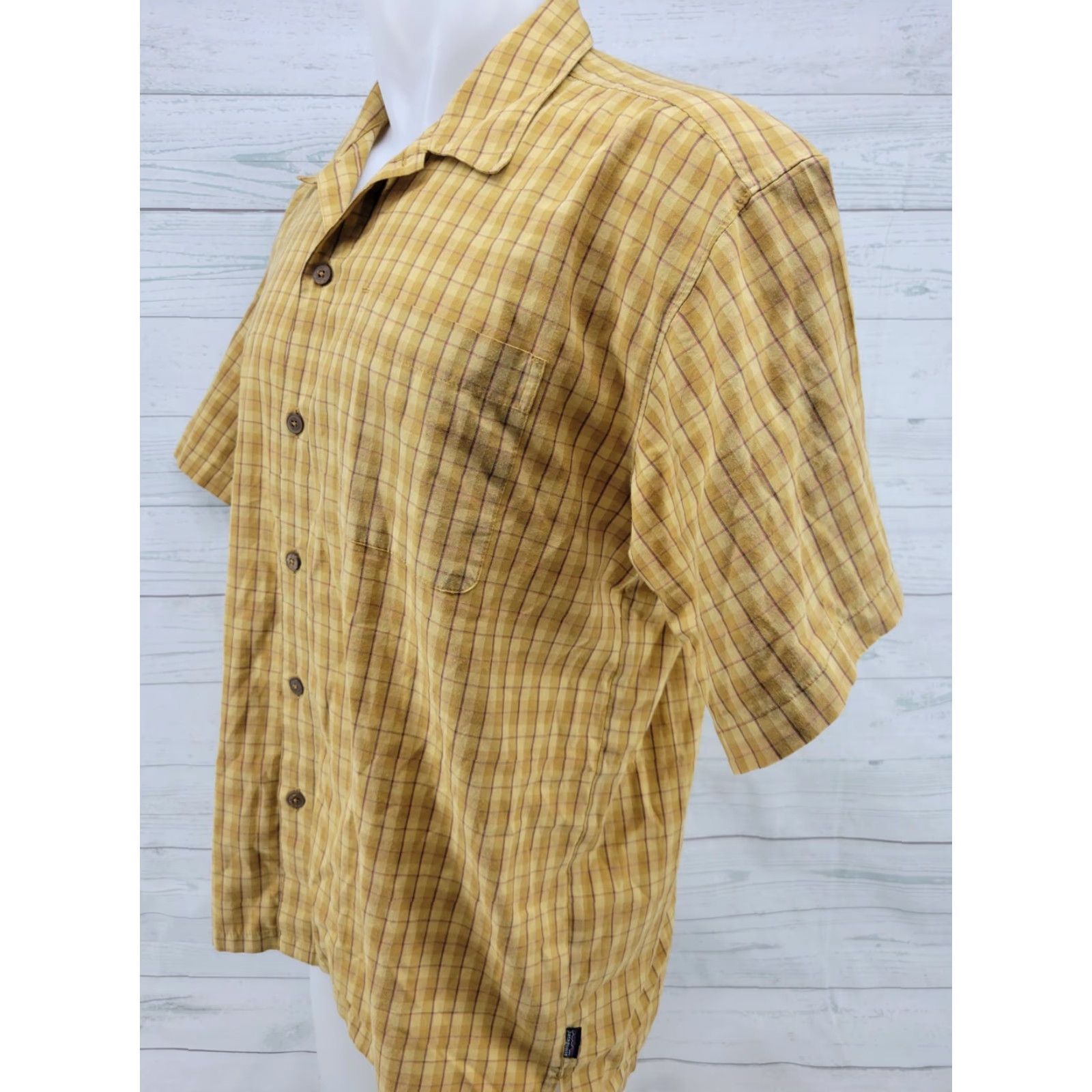 Patagonia Patagonia Shirt Mens Large Short Sleeve Button-Front Yellow Plaid Check Shirt Size US L / EU 52-54 / 3 - 2 Thumbnail