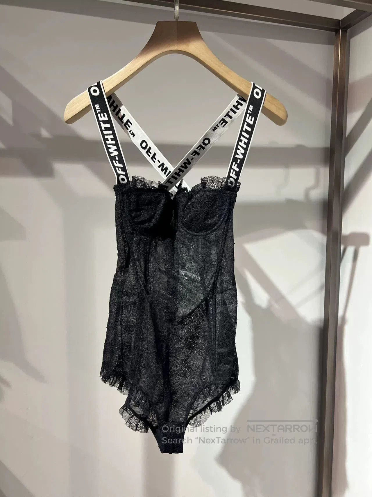 Off-White Off-White Lace Bodysuit for Women. Size S / US 4 / IT 40 - 2 Thumbnail