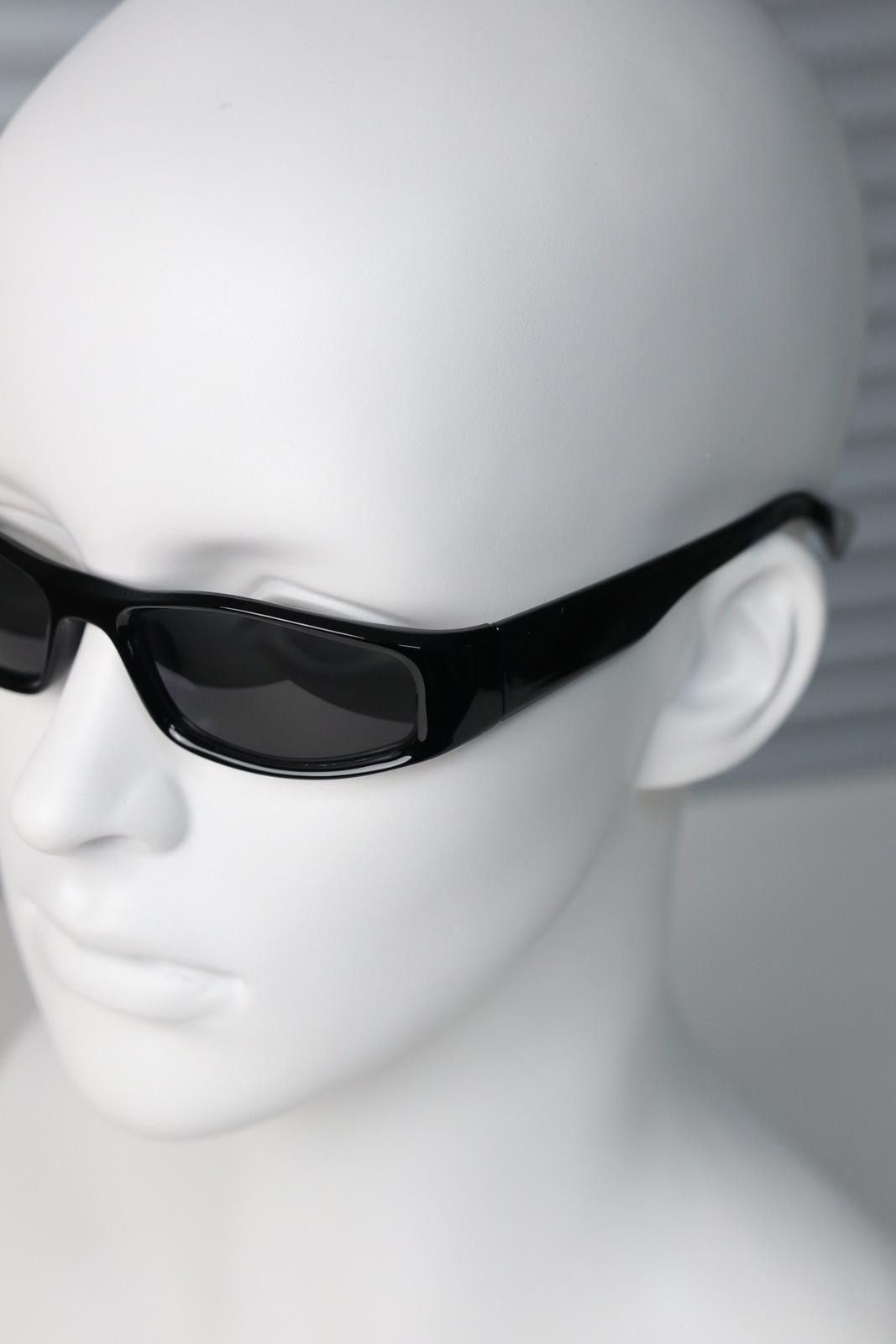 Other Rare Vtg Y2k Avant Garde Cat Eye Black Sunglasses Unisex OS Size ONE SIZE - 5 Thumbnail