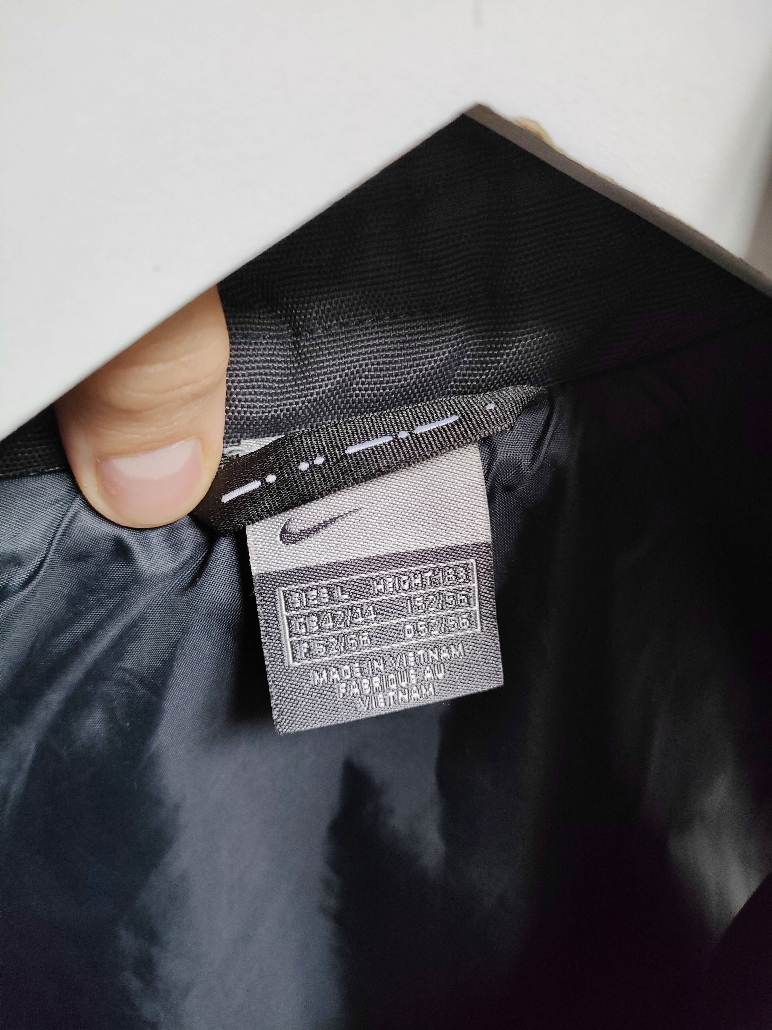 Nike 2000s Nike Morse Code Technical ‘Bulletproof’ Utility Vest Size US L / EU 52-54 / 3 - 5 Thumbnail