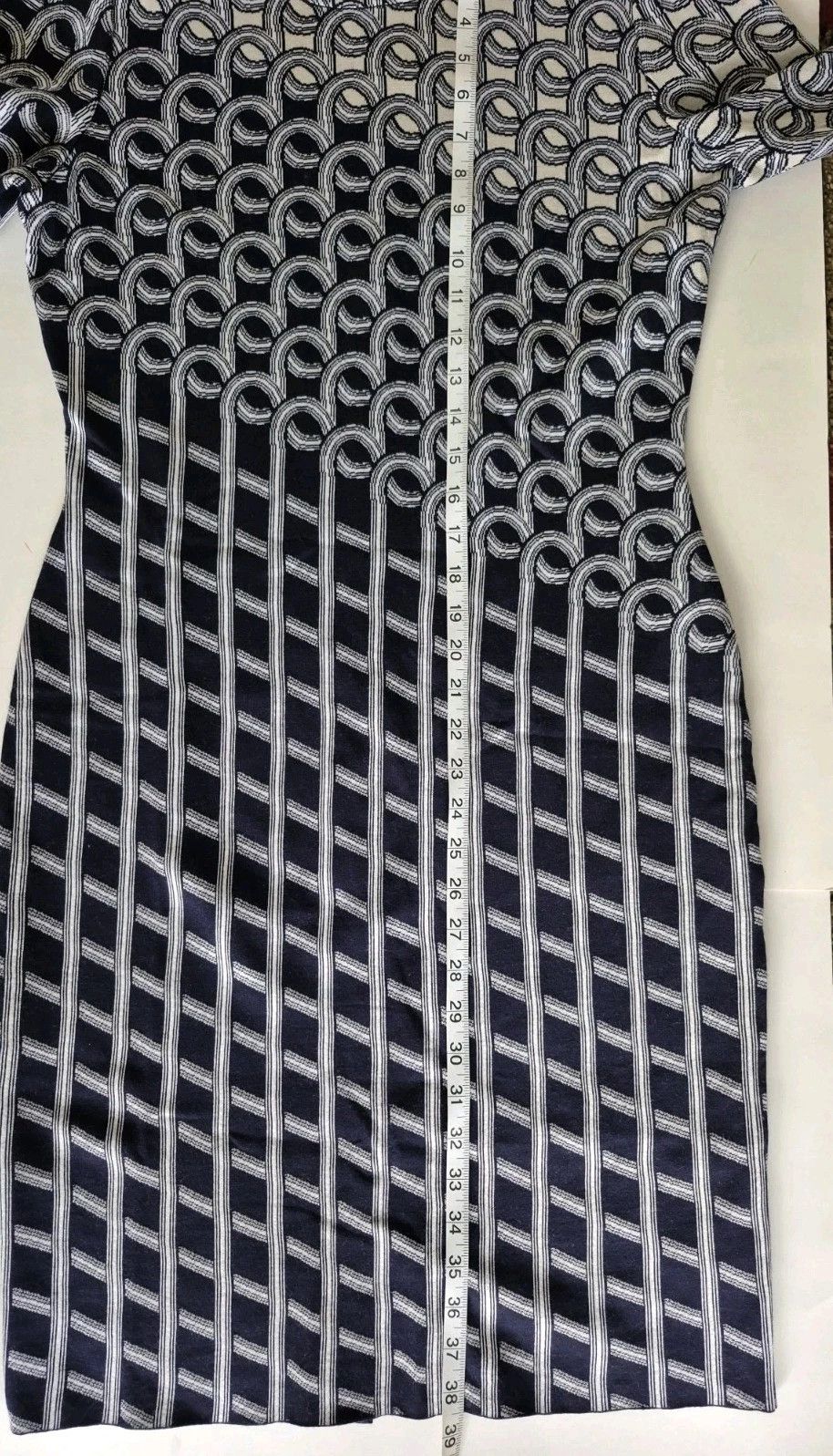 St. John Navy/Cream Geometric Wool Blend Short Slv Black Label Party Size M / US 6-8 / IT 42-44 - 10 Thumbnail