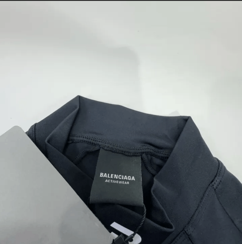 Balenciaga Balenciaga Oversized Long-Sleeve T-Shirt Size US S / EU 44-46 / 1 - 3 Thumbnail