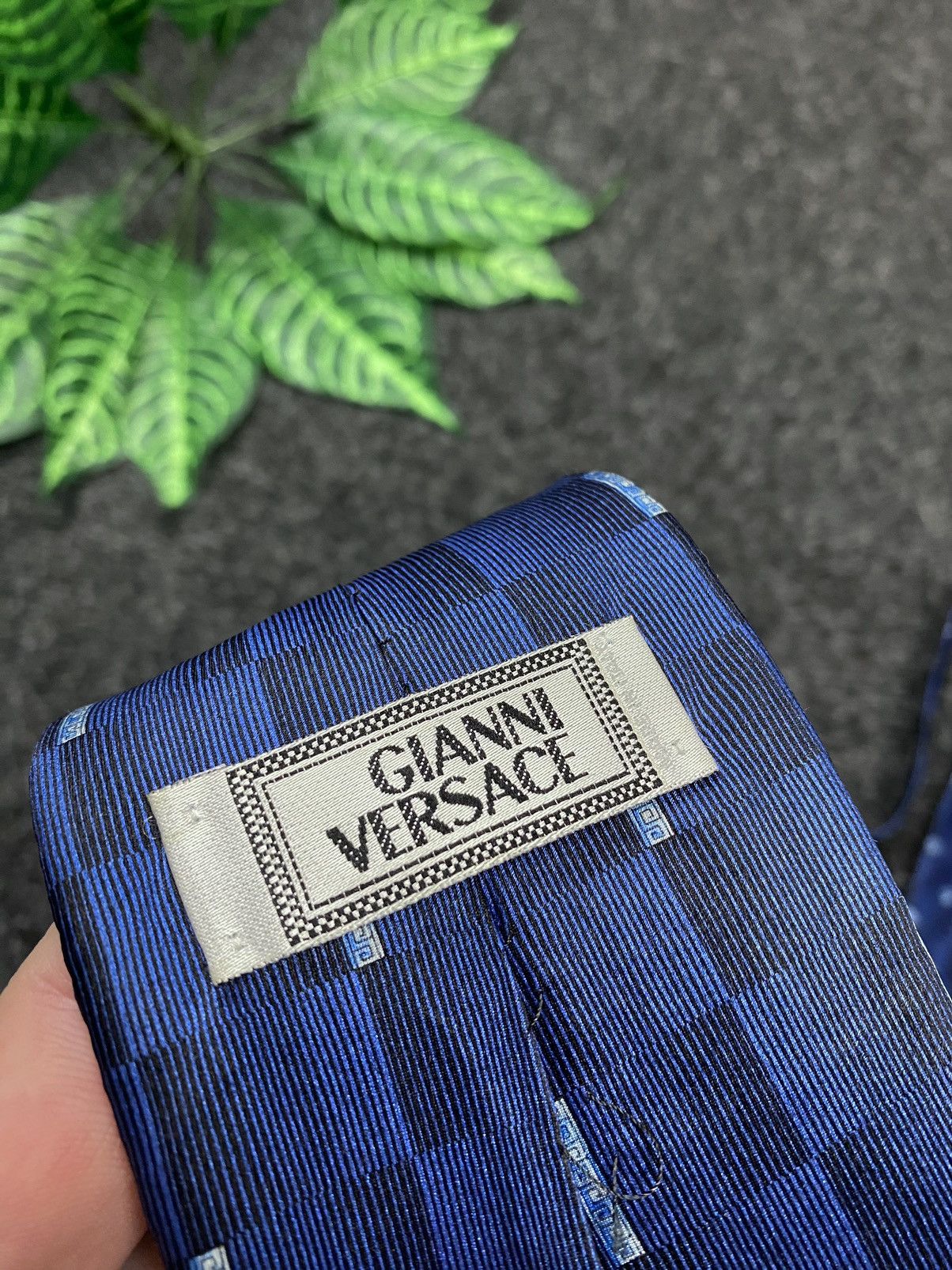 Versace Vintage tie GIANNI VERSACE Size ONE SIZE - 8 Thumbnail