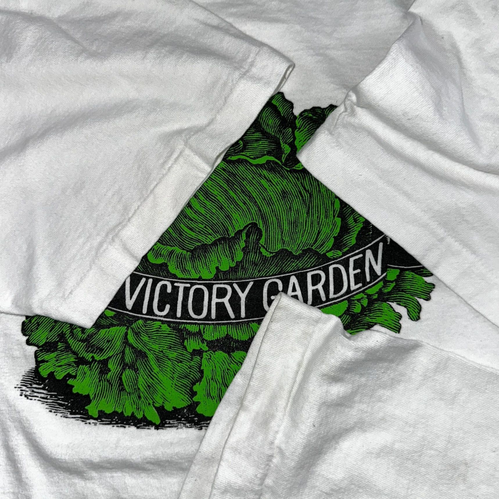 Fruit Of The Loom VINTAGE Fruit of the Loom Boston The Victory Garden Music T-Shirt XL White Graphic 90s Mens Size US XL / EU 56 / 4 - 7 Thumbnail