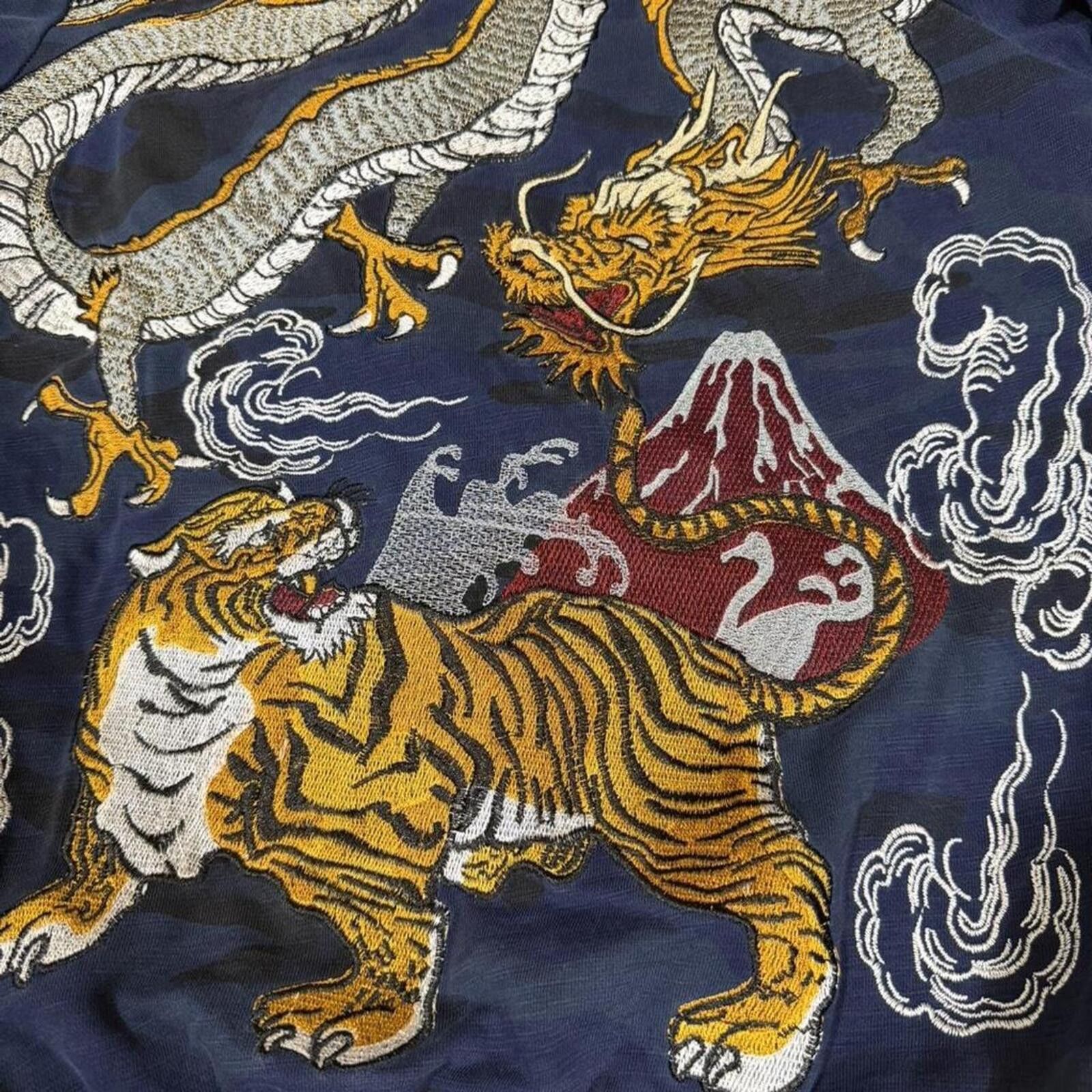 Other Kamimura Japan long sleeve with dragon and tiger embroidery Size M / US 6-8 / IT 42-44 - 1 Thumbnail