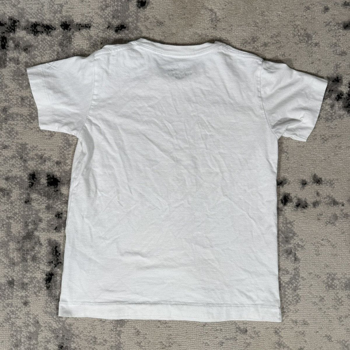 Kaws × Peanuts × Uniqlo Rare Uniqlo x Kaws x Peanuts Snoopy Single Stitch T-Shirt Size XS / US 0-2 / IT 36-38 - 2 Thumbnail