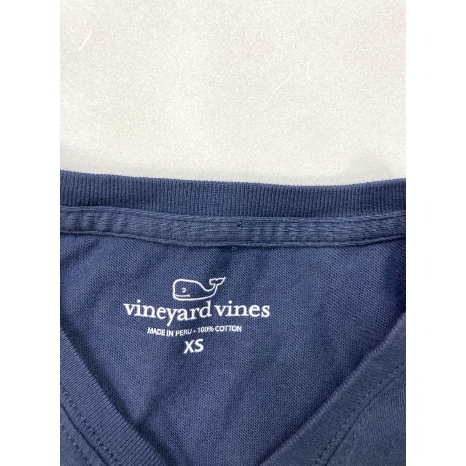 Vineyard Vines Vineyard Vines Pocket Graphic T-shirt Women XS Blue Logo White Long Sleeve Shirt Pullover Crew Neck Casual All Seasons Pockets Modern Size S / US 4 / IT 40 - 4 Thumbnail