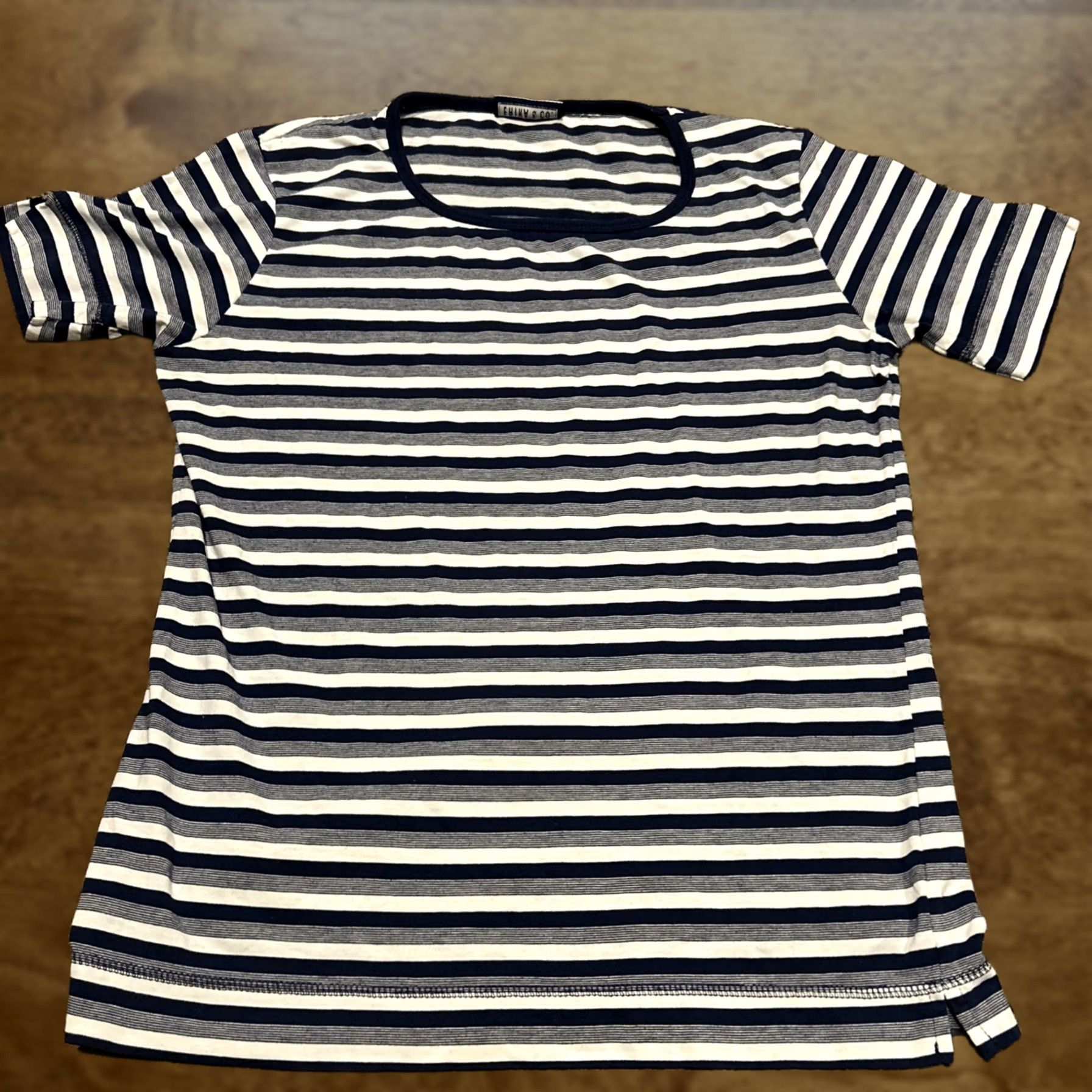 Vintage Erika & Co. Tops Womens Sz M Blue White Striped Short Sleeve Shirt A31 Size M / US 6-8 / IT 42-44 - 1 Thumbnail