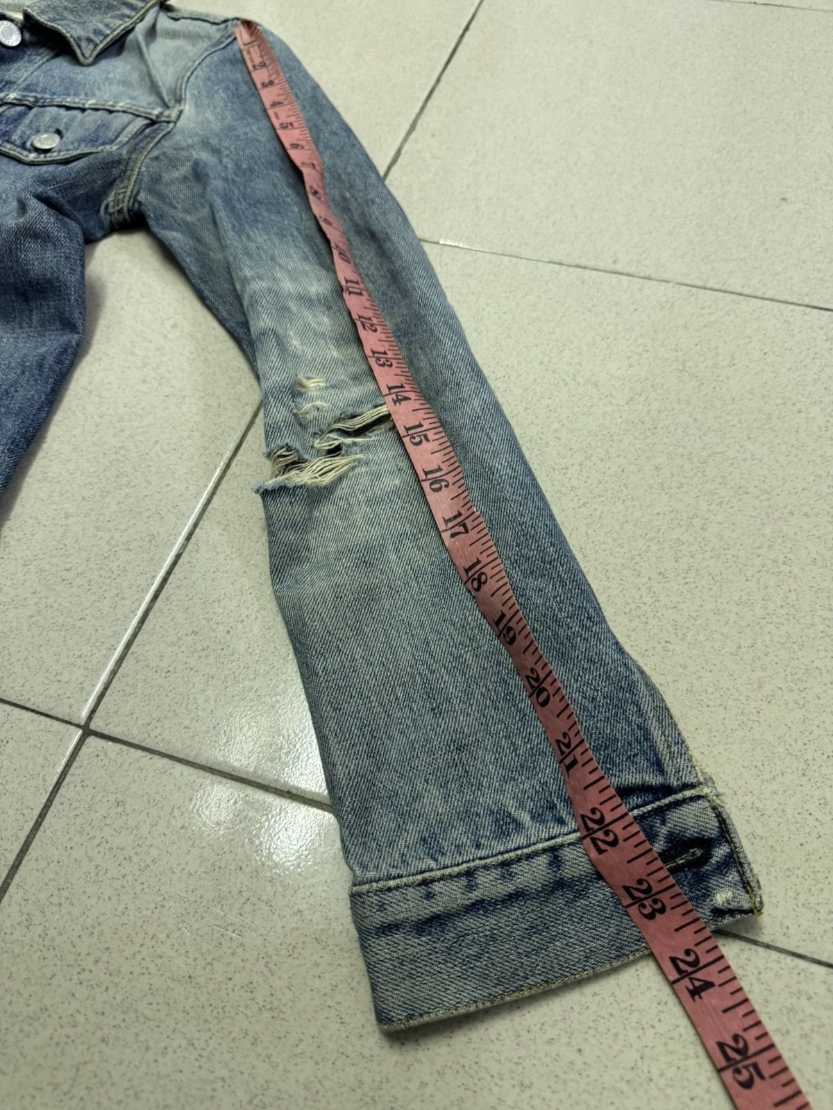 Helmut Lang DISTRESSED 1999 HELMUT LANG CLASSIC 2 POCKETS DENIM JACKET Size M / US 6-8 / IT 42-44 - 8 Thumbnail