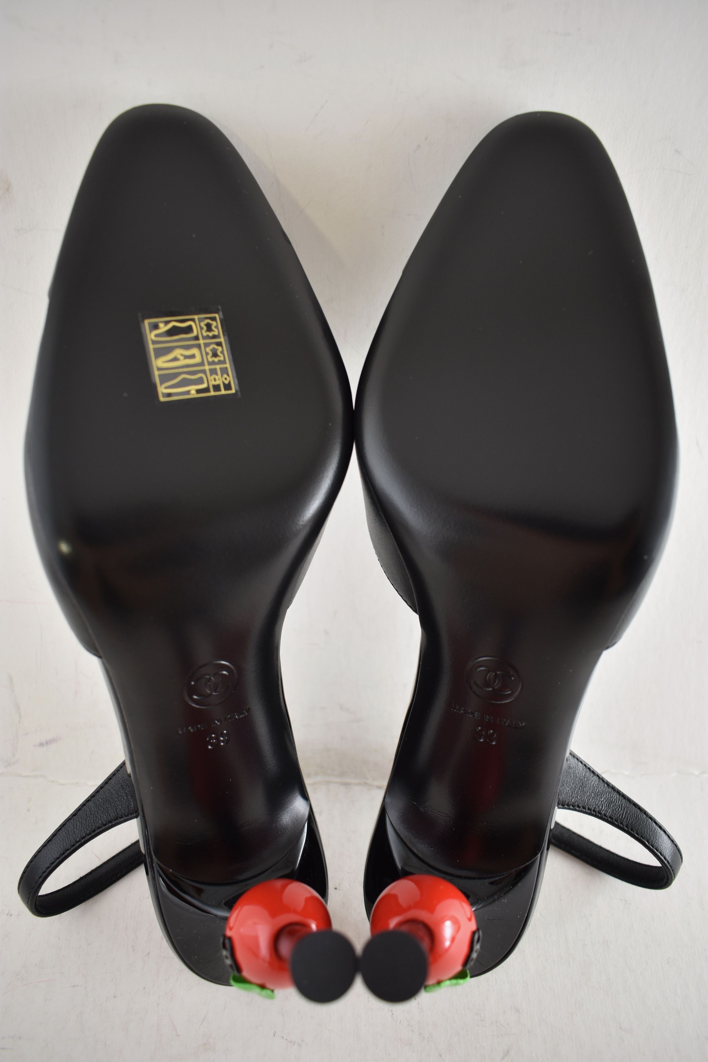 Chanel 26A Blazy Red Apple Sling CC Logo Slingback Heel Pump 39 Size US 9 / IT 39 - 20 Thumbnail