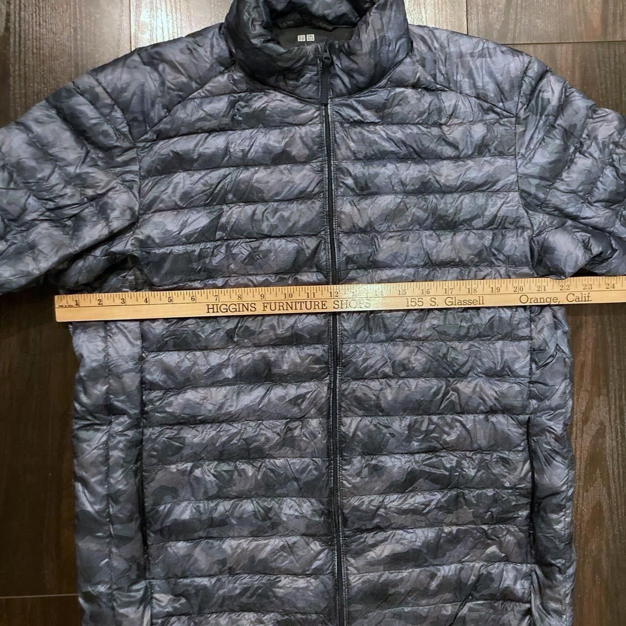 Uniqlo Uniqlo Blue Digi Camo Puffer Jacket Size Large - Rare! Size US L / EU 52-54 / 3 - 3 Thumbnail