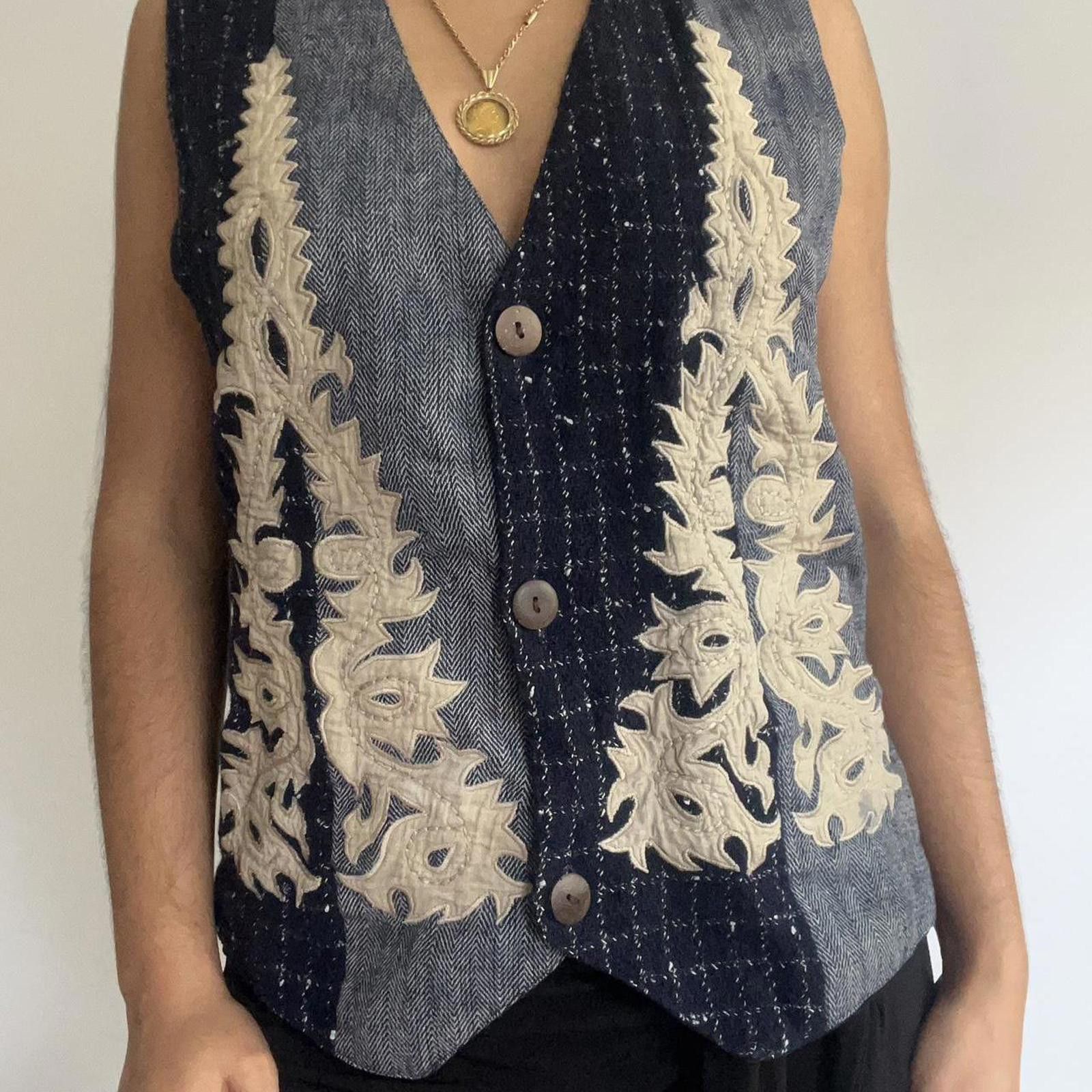 Other Navy blue and cream embroidered vest with a boho vibe #boho Size M / US 6-8 / IT 42-44 - 4 Thumbnail