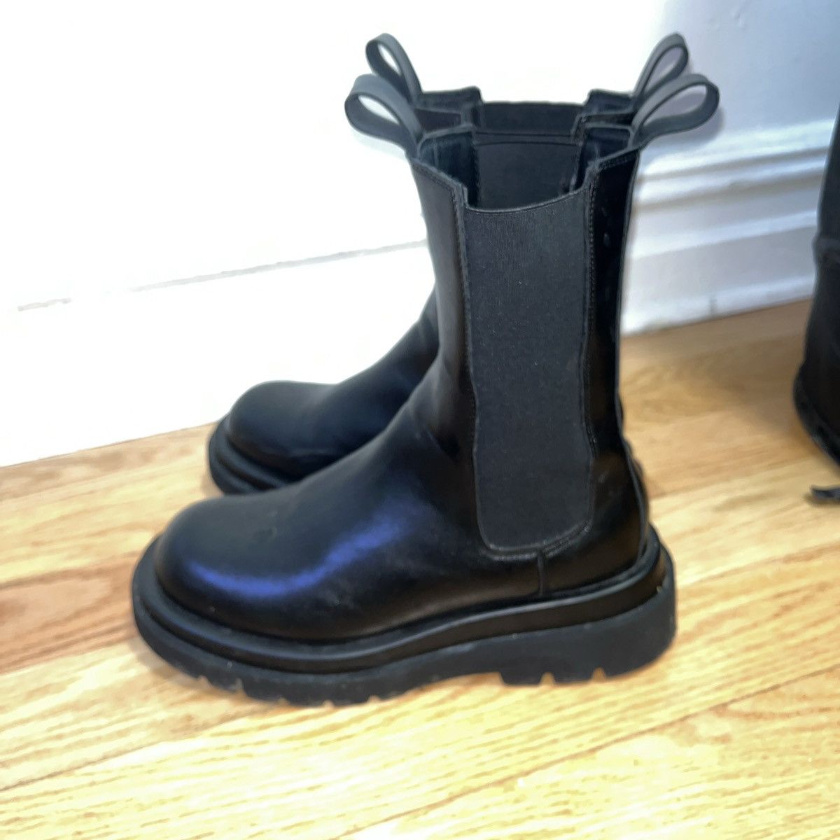 Bottega Veneta Bottega Veneta lug boots Size US 9 / IT 39 - 1 Thumbnail