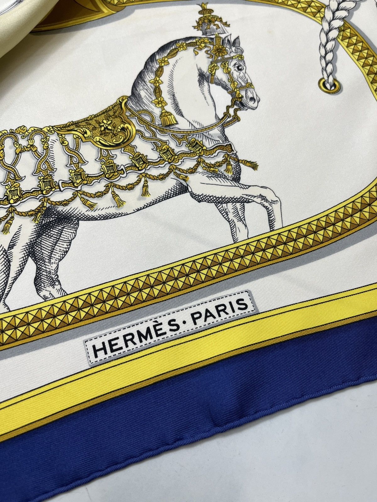 Hermes 💥💥🔥STEALS HERMES SILK SCARF Size ONE SIZE - 10 Thumbnail