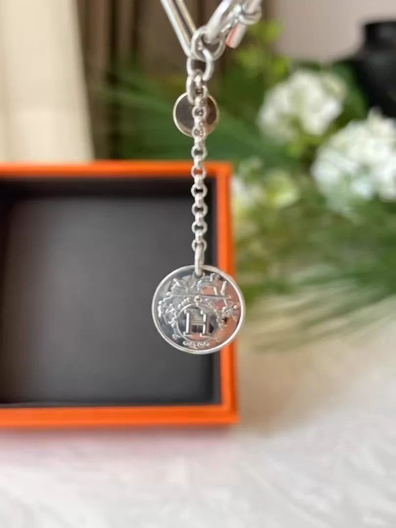 Hermes Hermès Ex-Libris 18K Gold Pendant Silver Chain AE277 Size ONE SIZE - 5 Thumbnail