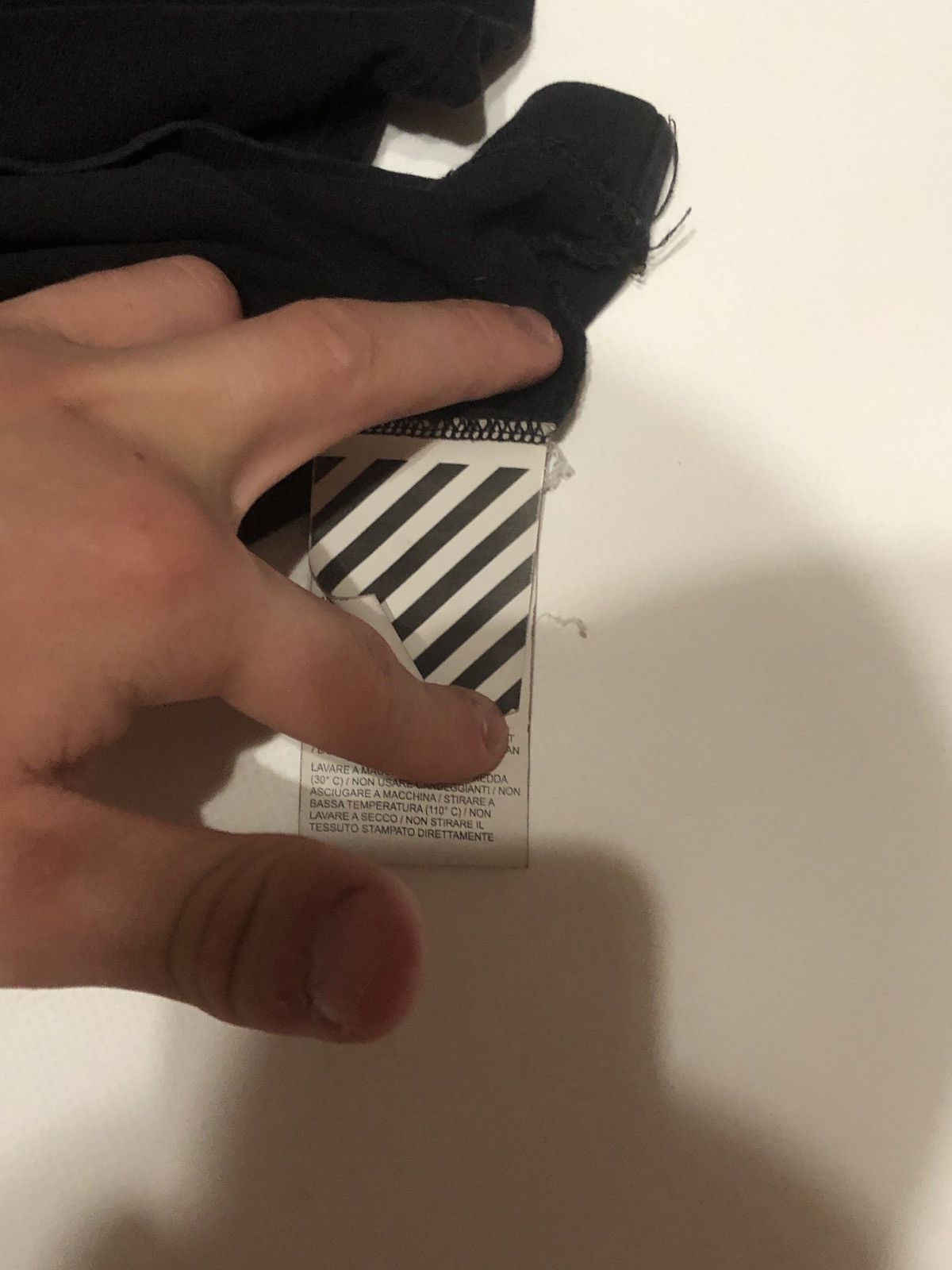 Off-White Off White Fahrenheit 451 Pill Box Black Tee Size US L / EU 52-54 / 3 - 4 Thumbnail