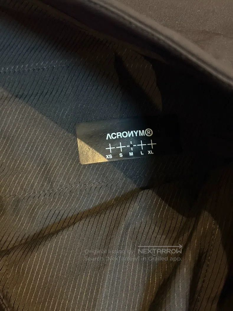 Acronym Acronym size M Black jeans Size US 33 - 5 Thumbnail