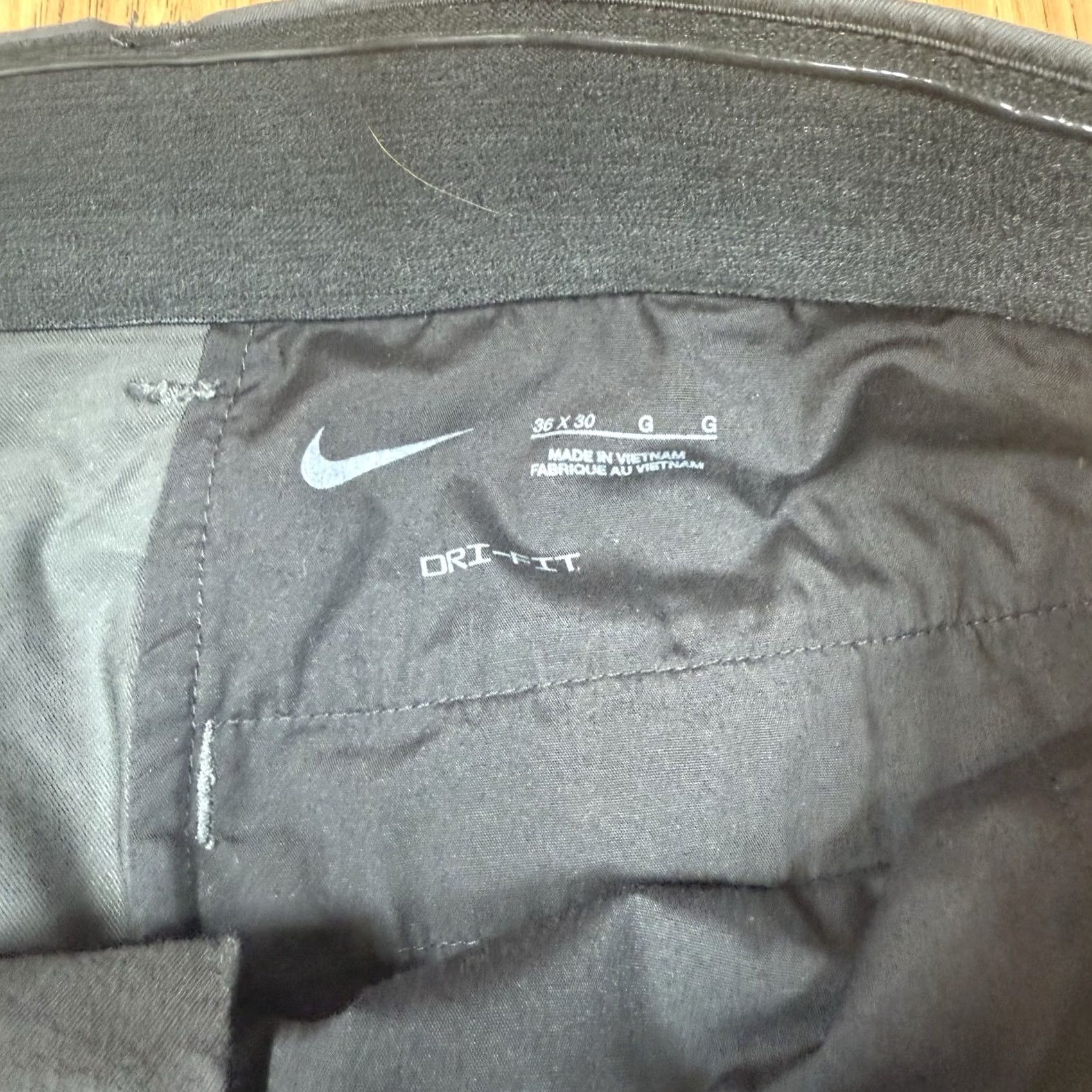 Nike Nike Golf Dri-Fit Pants Mens 34x30 Grey Performance Stretch Chino Pants Mens Grey 34 Inseam 30 Dri-Fit Stretch Golf Size US 34 / EU 50 - 4 Thumbnail