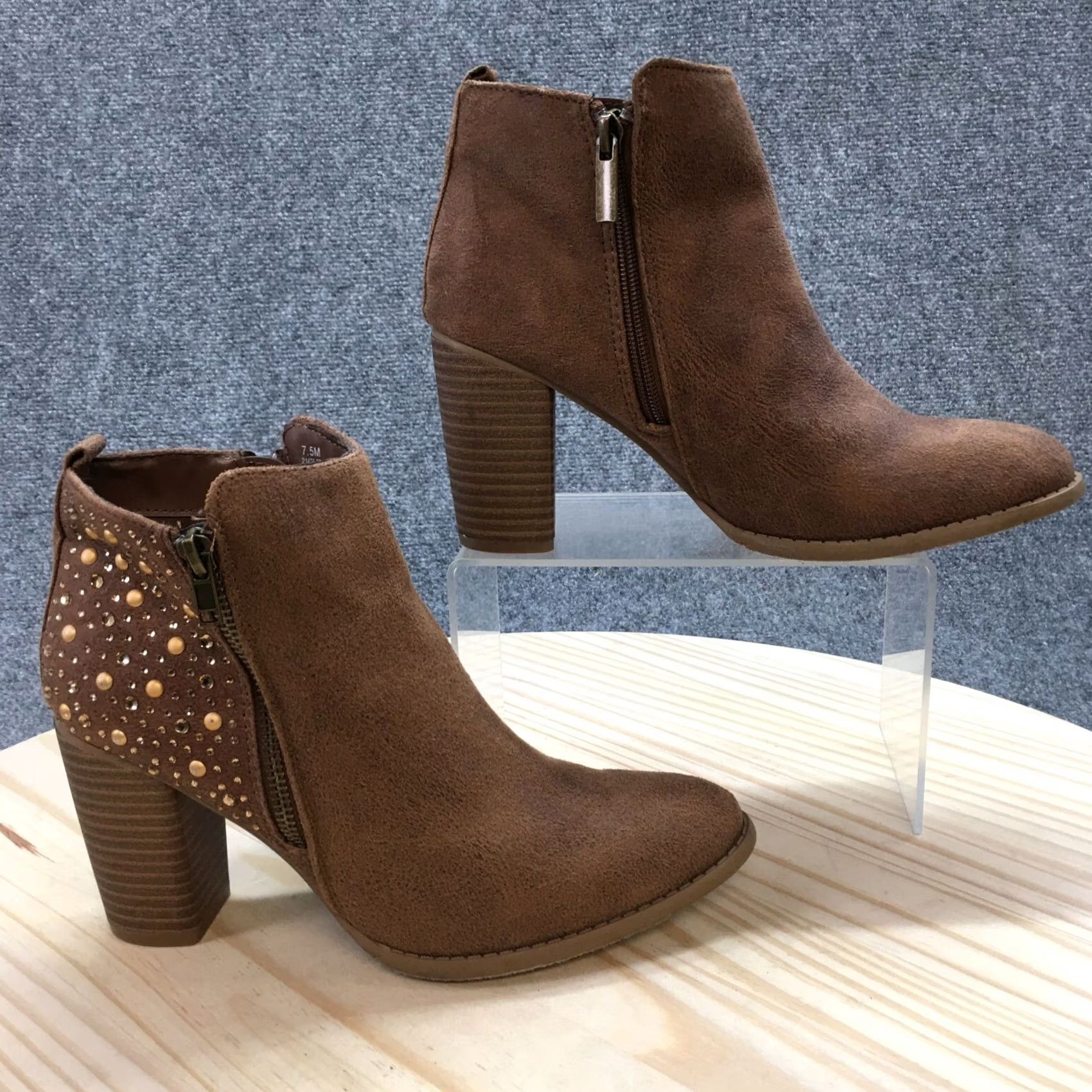 Vintage Maurices Boots Womens 7.5 M Brandy Side Zip Heels Ankle Bootie Brown Fabric Size US 8 / IT 38 - 2 Thumbnail