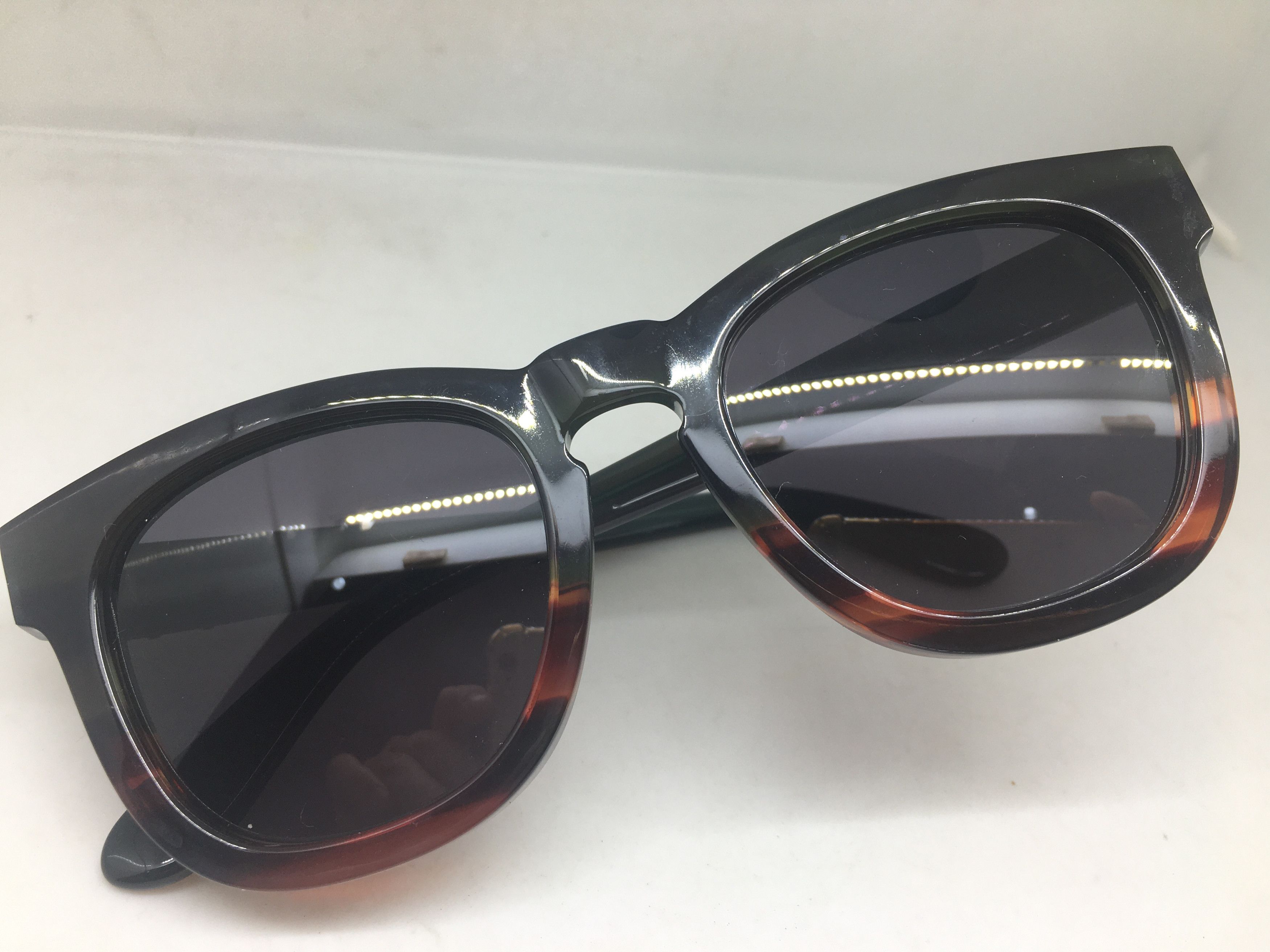 Wildfox Wildfox Classic Fox Brown Green Sunglasses Frame Size ONE SIZE - 8 Thumbnail