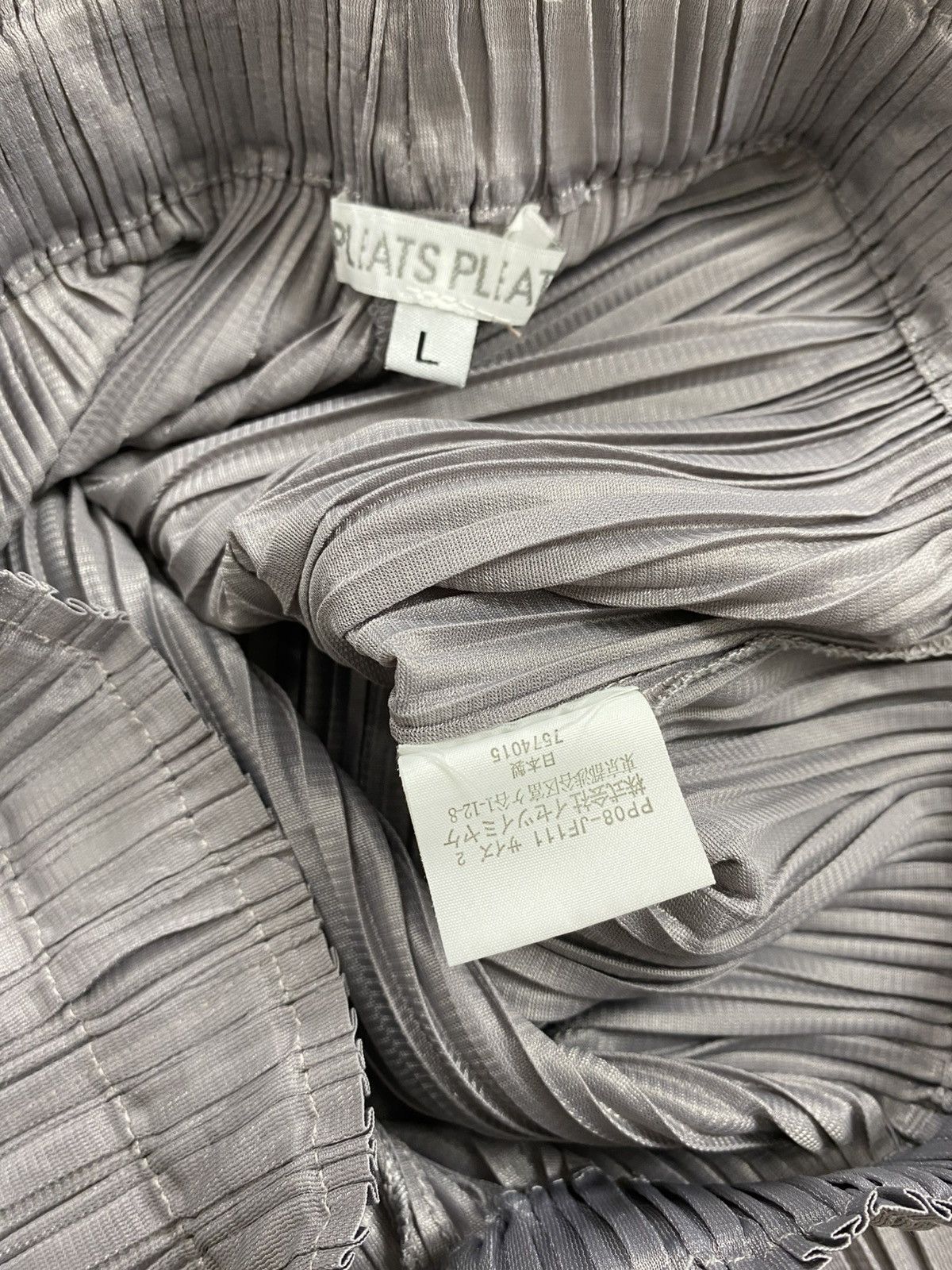 Pleats Please Issey Miyake Vintage Pleats Please Issey Miyake Wide Leg Pants Dark Gray Size US 28 / EU 44 - 11 Thumbnail