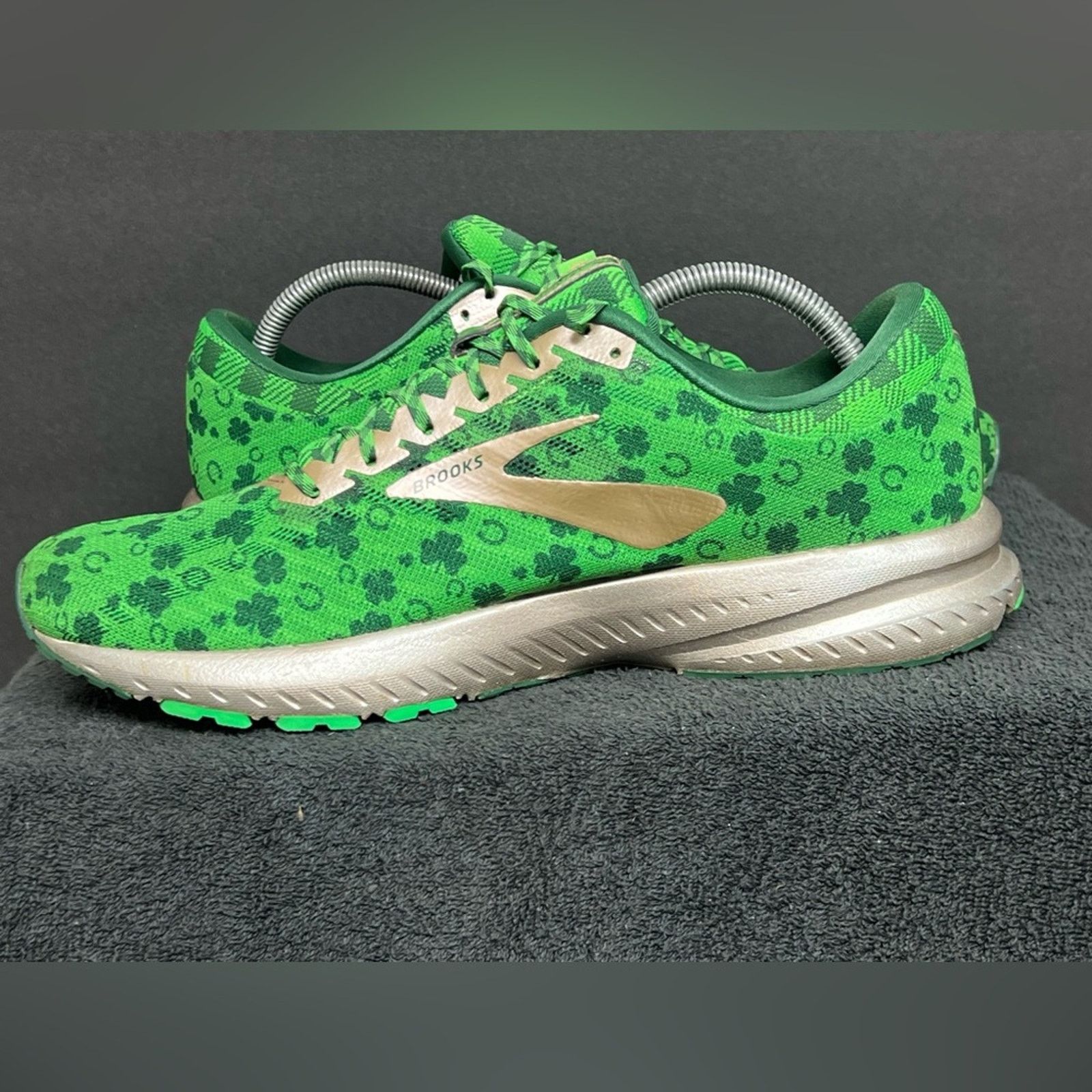 Brooks Brooks Run Lucky Launch 6 St. Patrick's Day Irish Shoes RARE Size US 10 / EU 43 - 3 Thumbnail