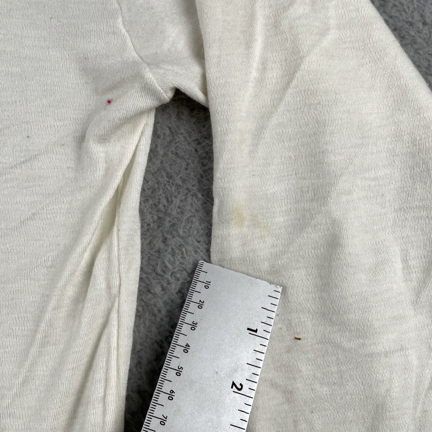 Vintage VINTAGE Damart Thermolactyl Thermal Shirt 2XL White USA 90s Long Sleeve Mens T-Shirt Size US XXL / EU 58 / 5 - 6 Thumbnail