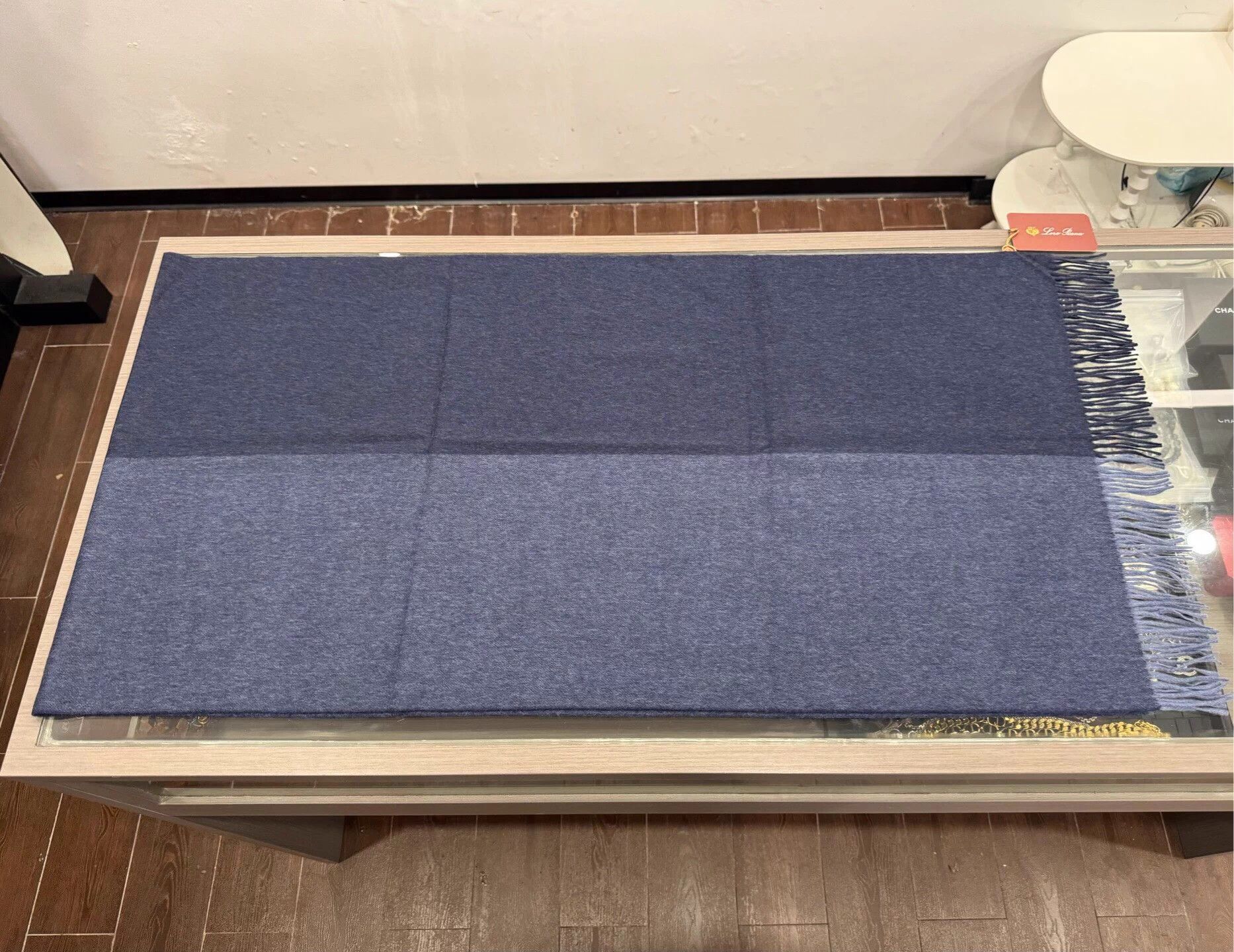 Loro Piana Loro Piana blue double-faced cashmere scarf new with tags Size ONE SIZE - 4 Thumbnail