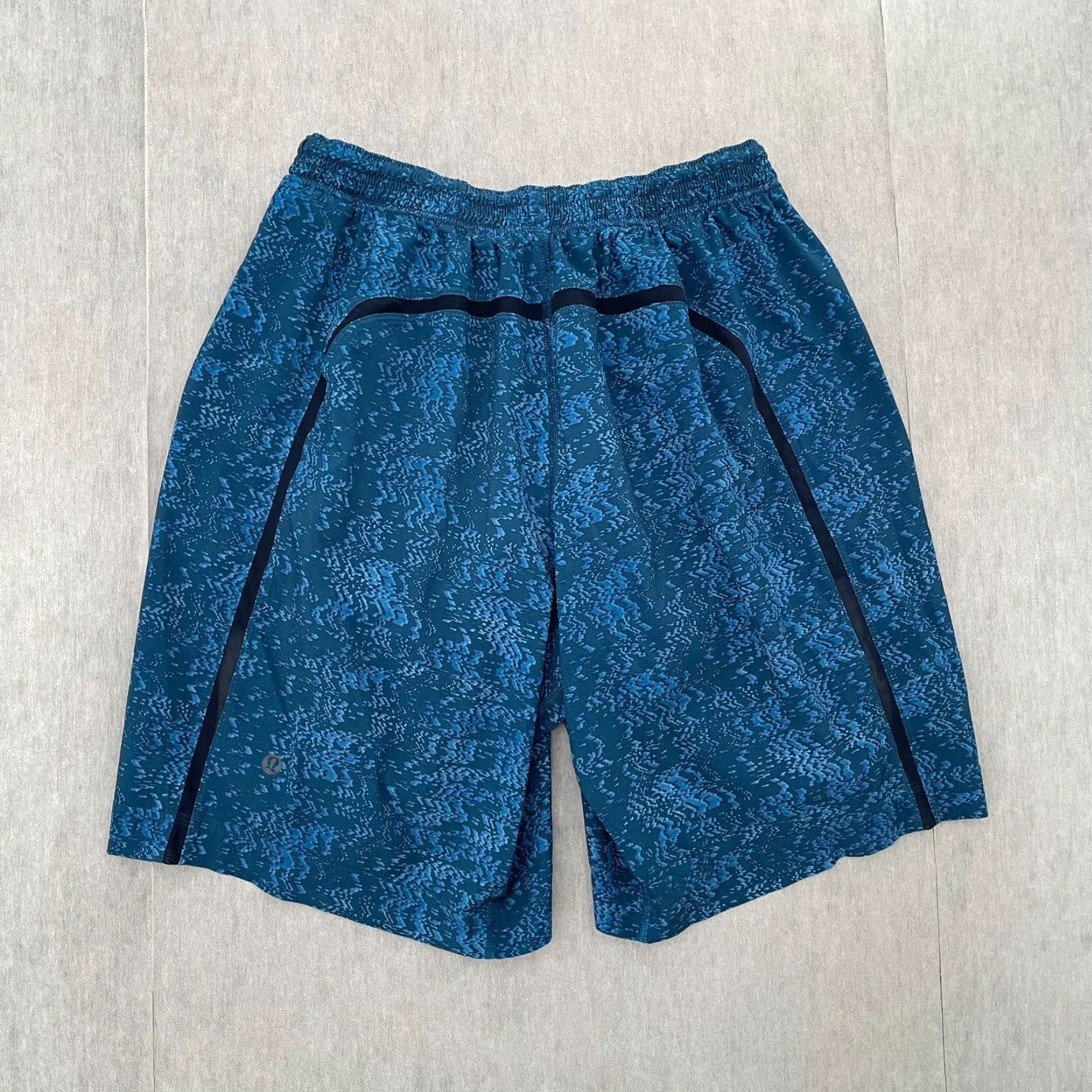 Lululemon Lululemon Pace Breaker Shorts Athletic Drawstring Men M Blue Pace Breaker Activewear Shorts Mens M Blue Size US 31 - 2 Thumbnail