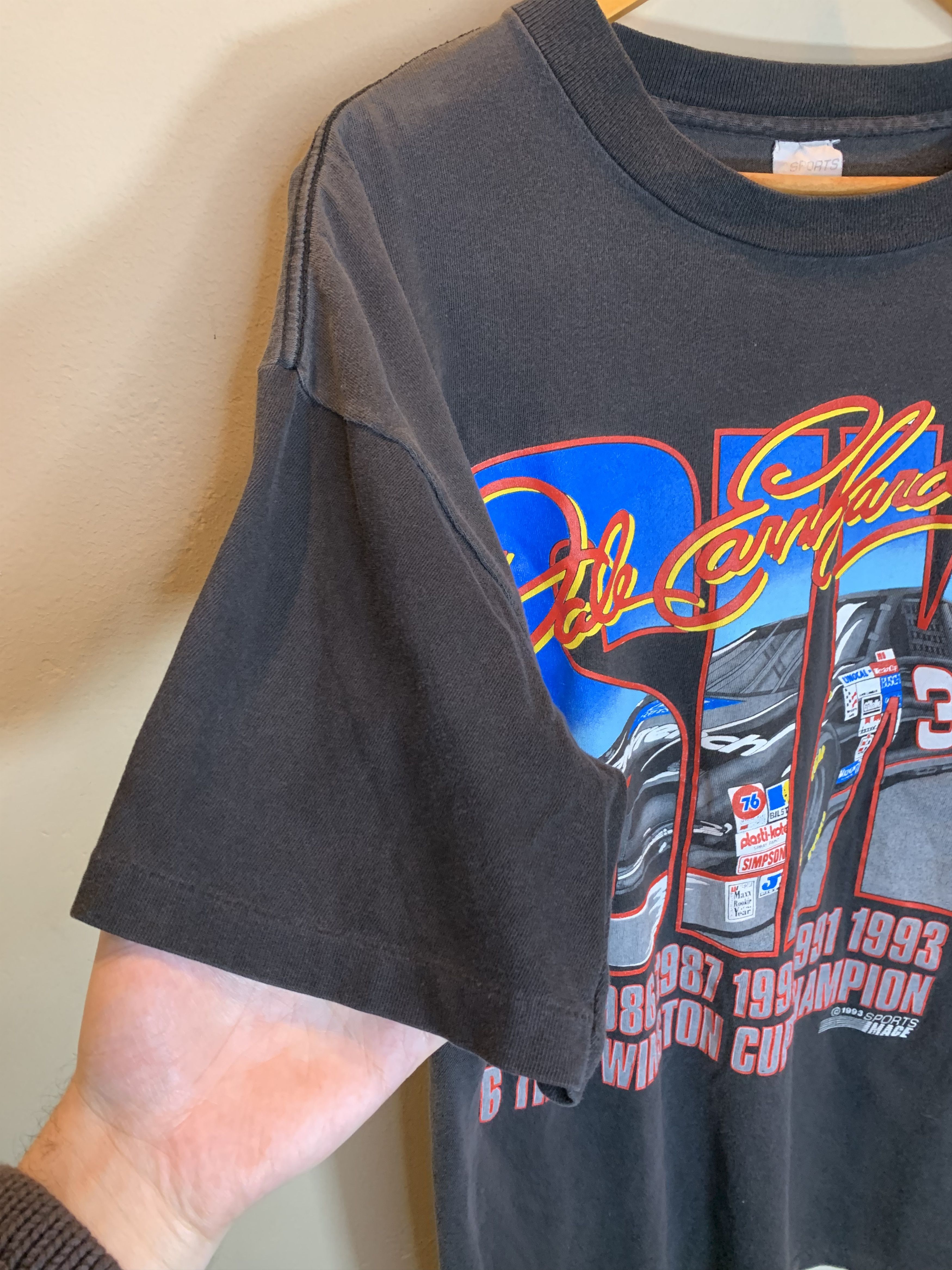 Vintage *RARE* Vintage 1993 Dale Earnhardt 6x Champion NASCAR Shirt Size US XL / EU 56 / 4 - 4 Thumbnail