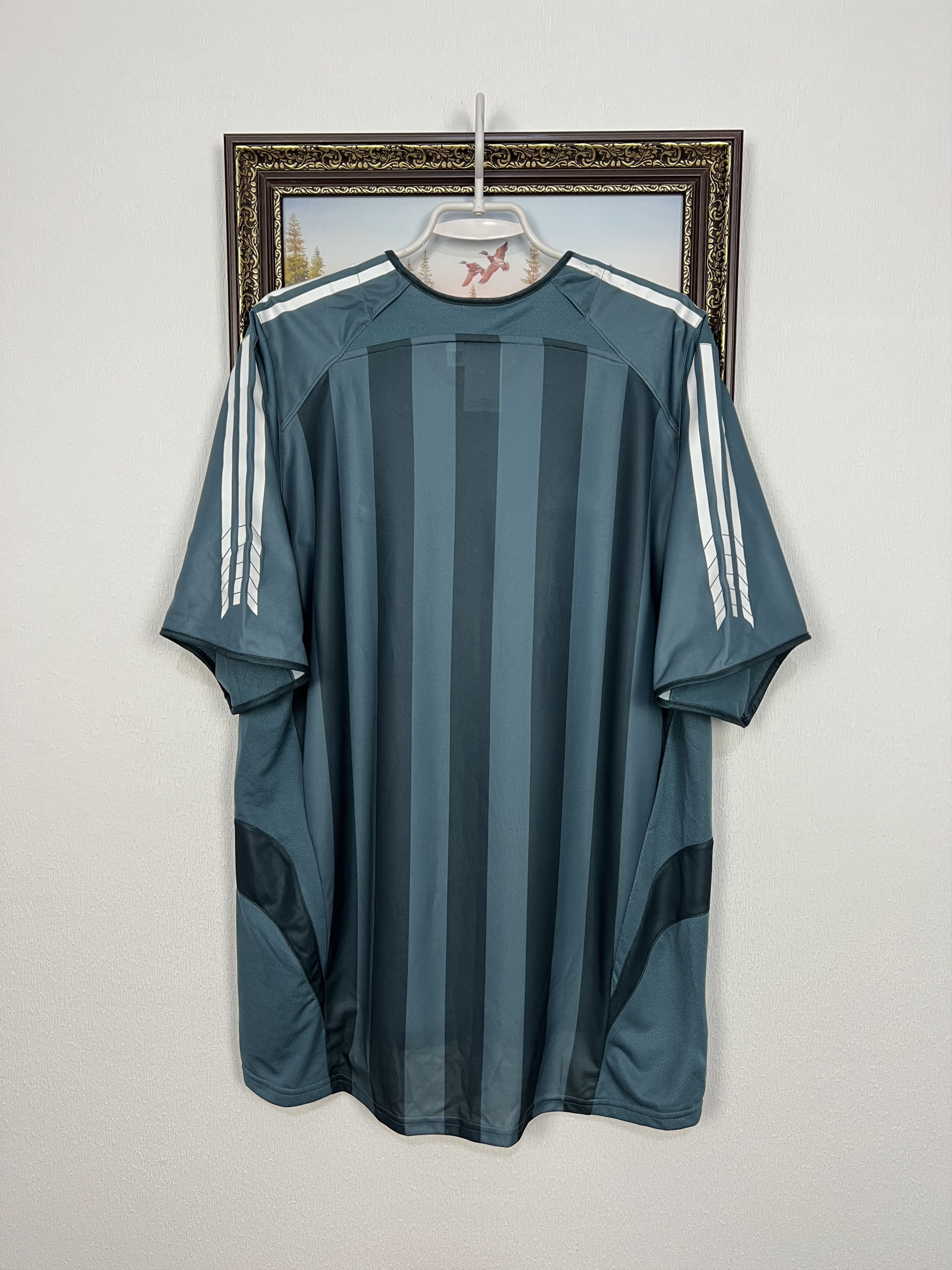 Adidas Newcastle Away football shirt 2005 Soccer Adidas Jersey Mens Size US XL / EU 56 / 4 - 11 Thumbnail