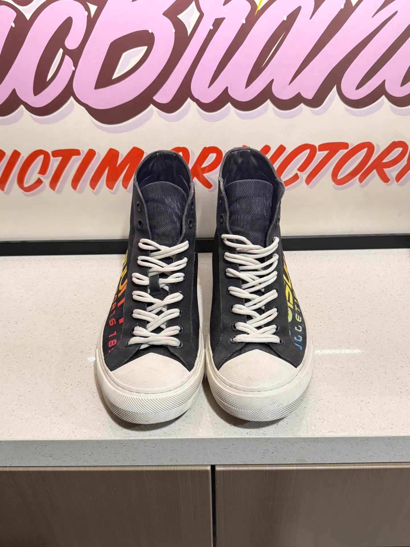 Louis Vuitton LOUIS VUITTON Damier high-top lace-up sneakers Ｑ20 Size US 7 / EU 40 - 2 Thumbnail