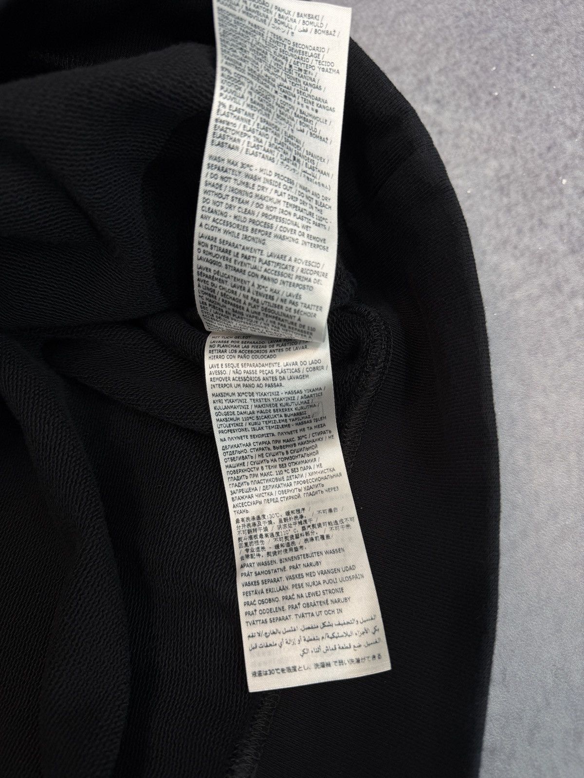 Maison Margiela Maison Margiela Numbers Hoodie Black Size US M / EU 48-50 / 2 - 7 Thumbnail