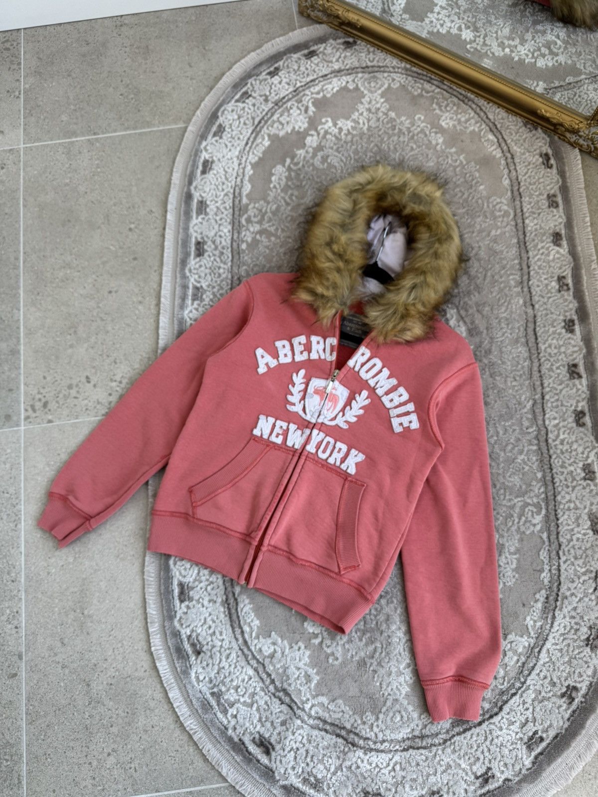 Abercrombie & Fitch Abercrombie & Fitch Zip Fur Hoodie if six was nine LGB style Size M / US 6-8 / IT 42-44 - 1 Thumbnail