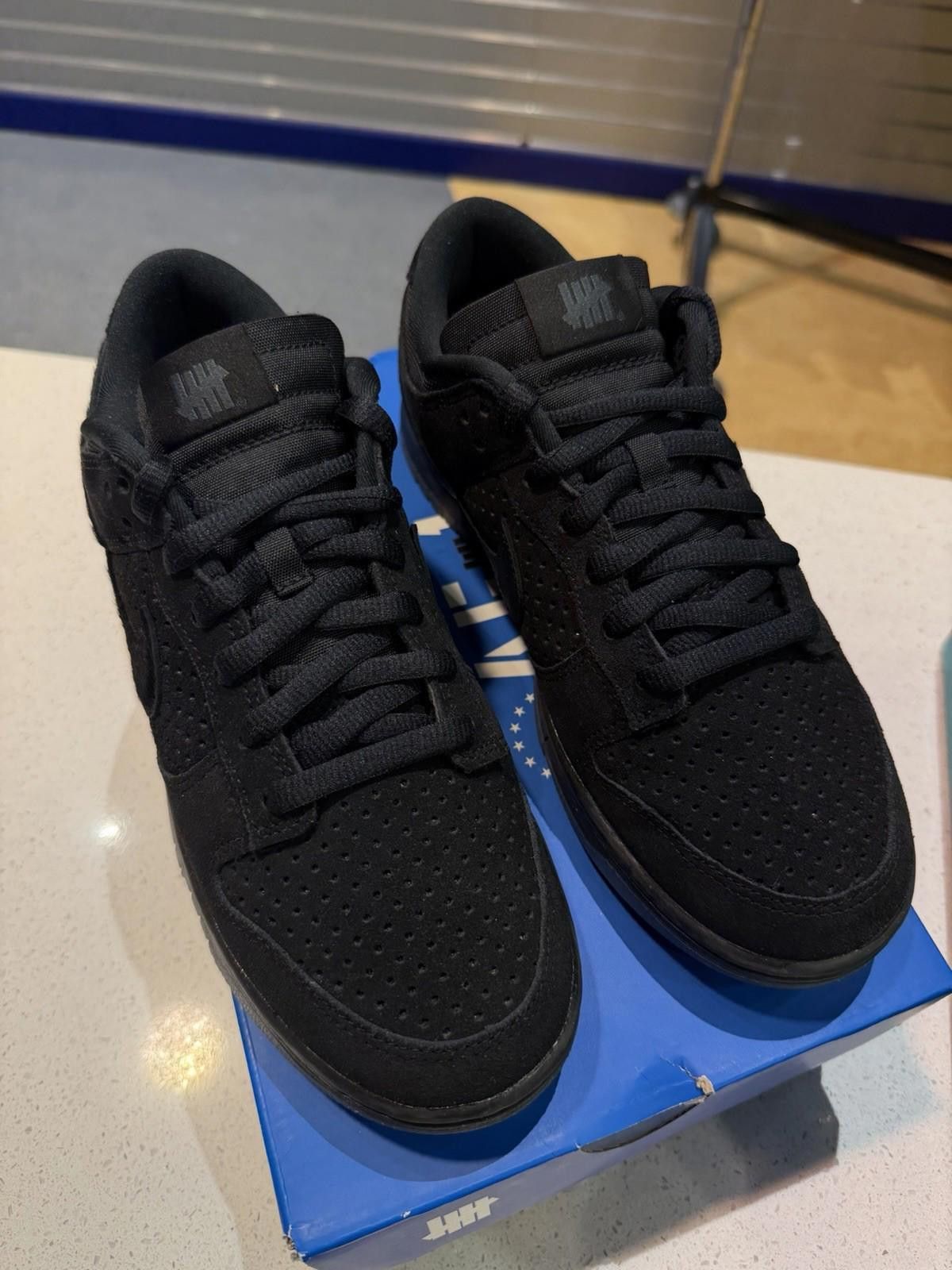 Nike Size 8.5 - Nike Dunk Low x Undefeated ‘Dunk Vs AF1’ CLEAN Size US 8.5 / EU 41-42 - 11 Thumbnail
