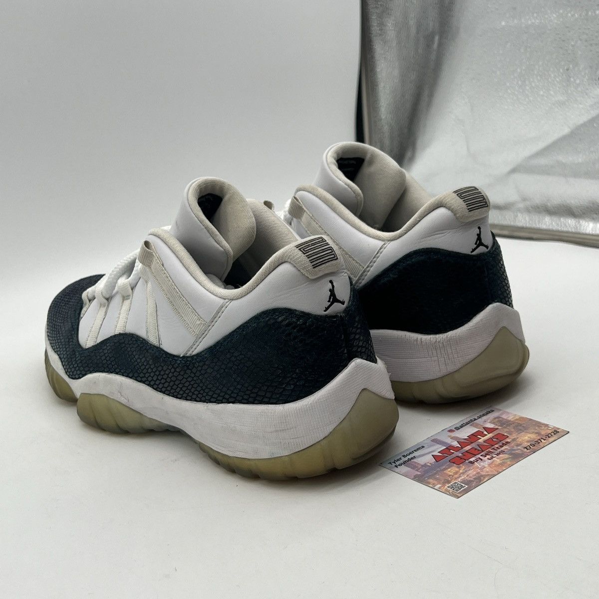 Air Jordan 11 low navy snakeskin