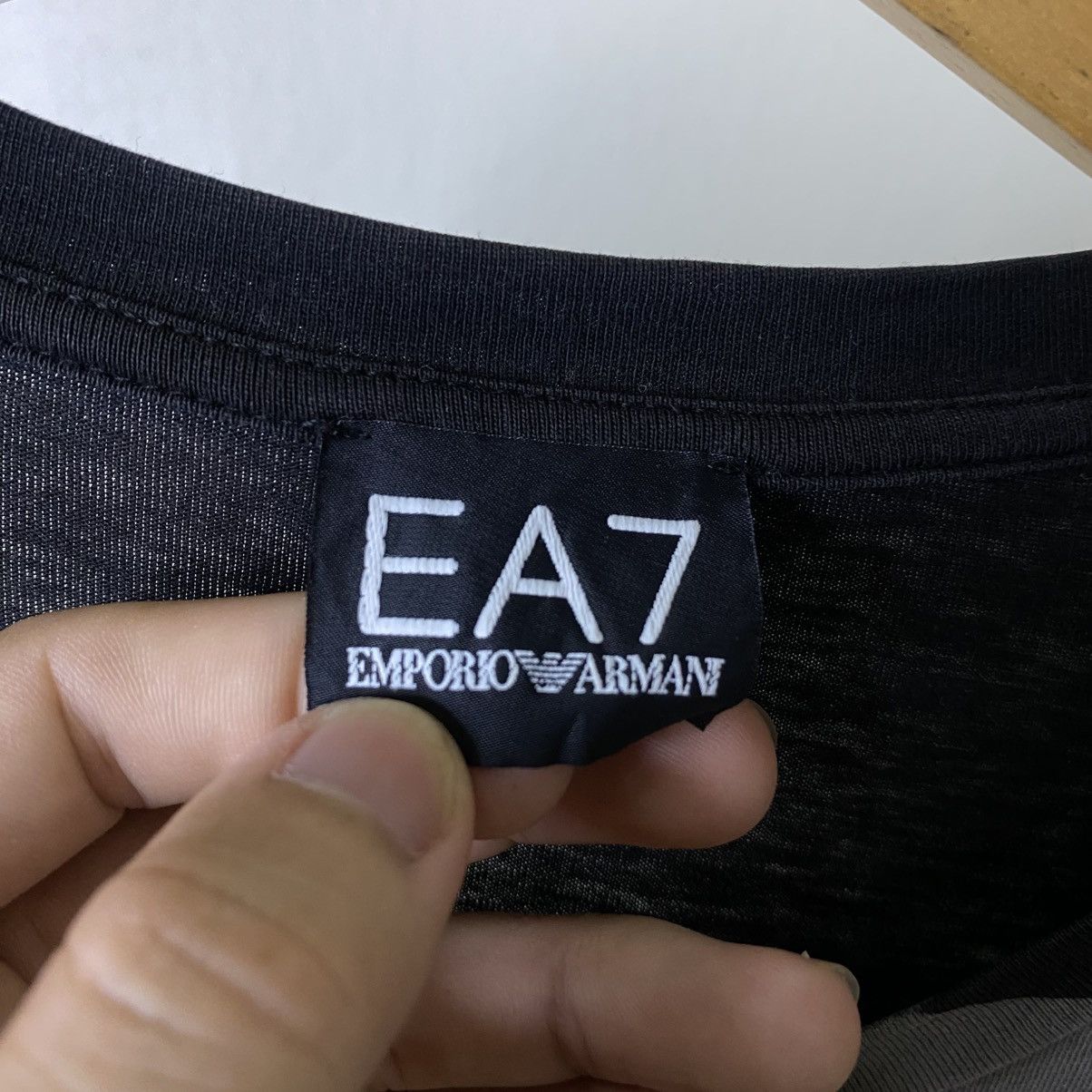 Emporio Armani EA7 LS T Shirt Size US L / EU 52-54 / 3 - 4 Thumbnail