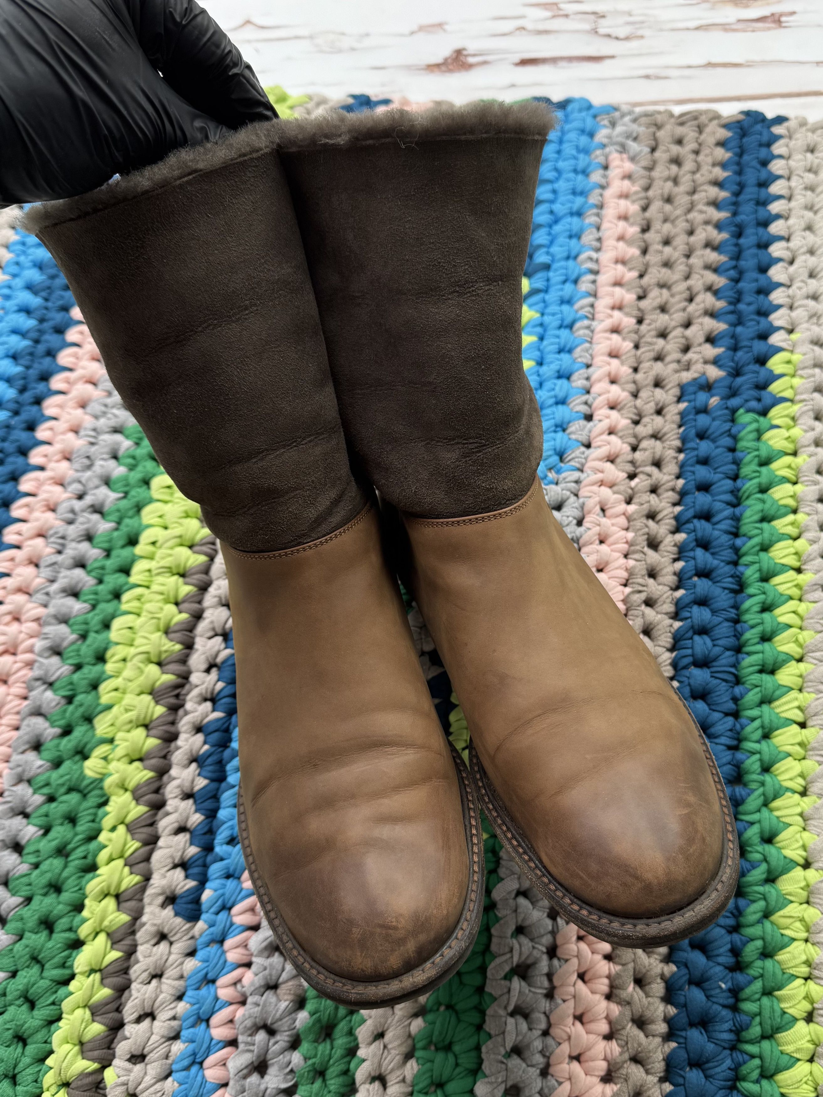 Salvatore Ferragamo Salvatore Ferragamo Leather/Real Sheepskin Boots (V247)(D10) Size US 9 / EU 42 - 7 Thumbnail