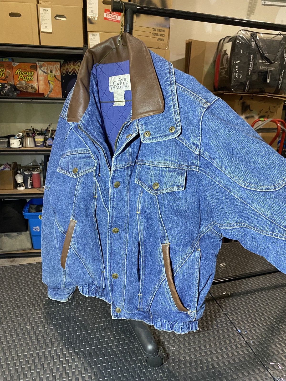Other (1980s Vintage) Large Ash creek trading denim jacket Size US L / EU 52-54 / 3 - 5 Thumbnail