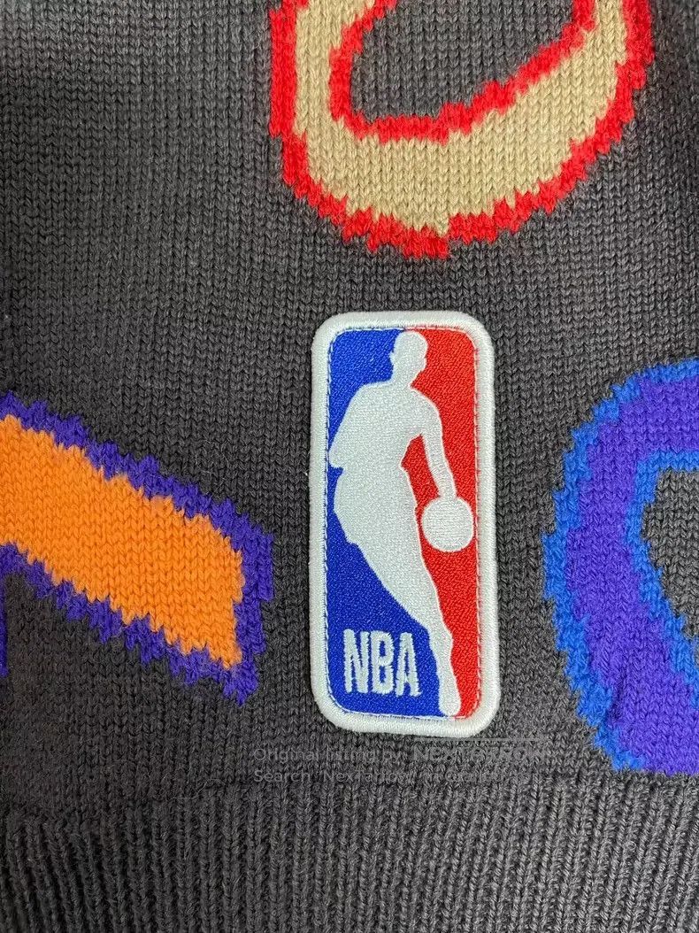 Louis Vuitton Louis Vuitton Graffiti Logo Wool Sweater. Size US S / EU 44-46 / 1 - 3 Thumbnail