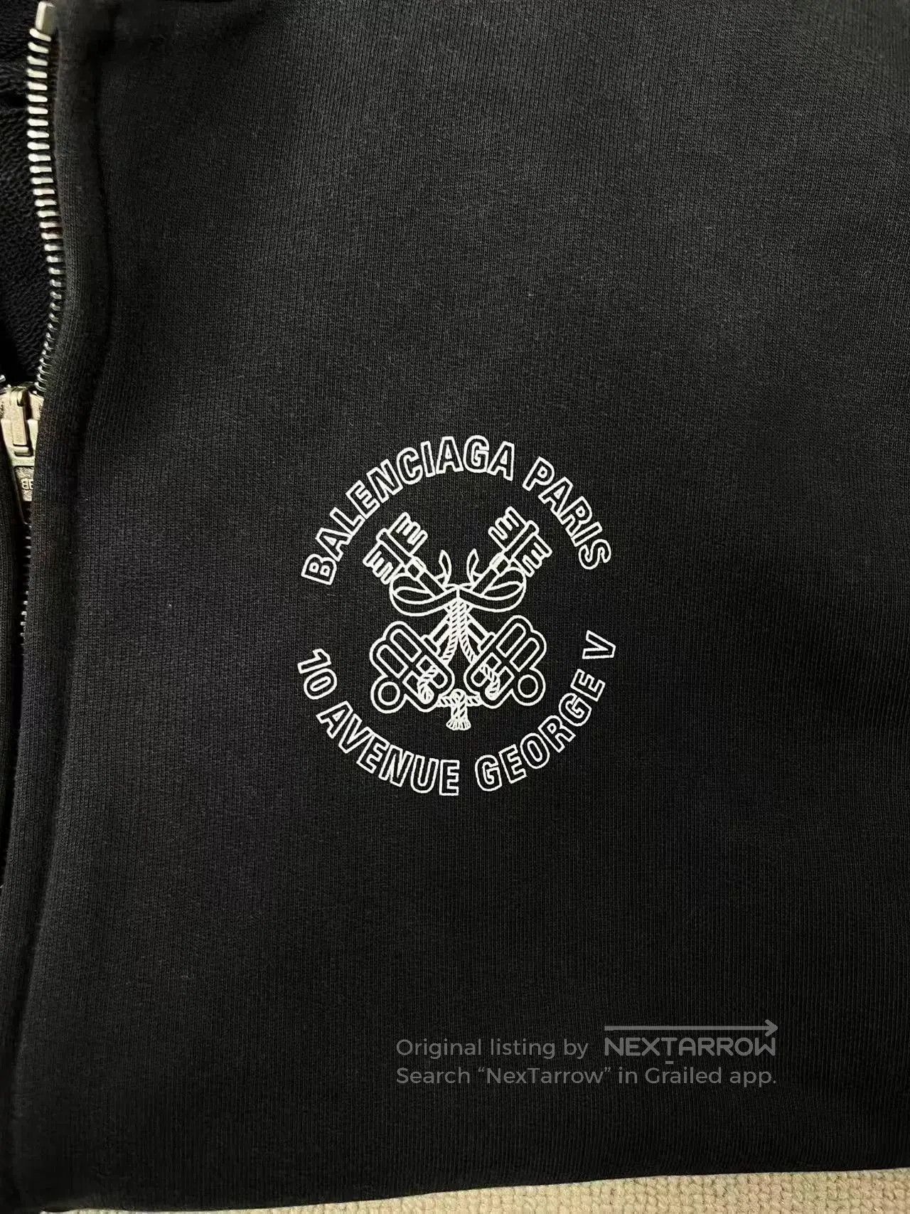 Balenciaga balenciaga logo zip hoodie in black. Size US L / EU 52-54 / 3 - 3 Thumbnail