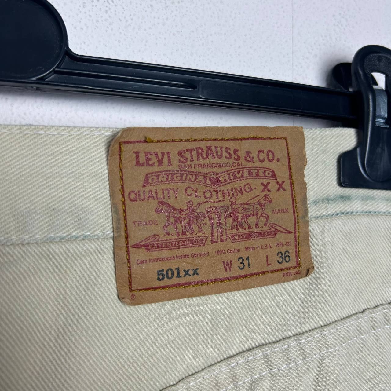 Levi's Vintage Clothing Vintage Levis 501xx Made In USA beige denim jeans Size US 34 / EU 50 - 4 Thumbnail