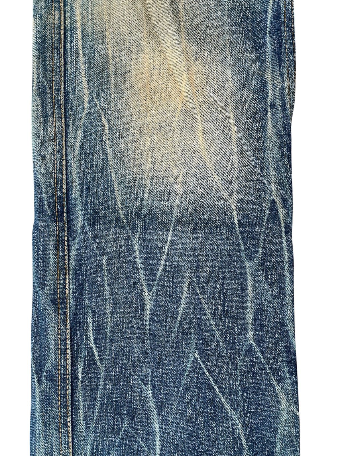 Japanese Brand Rattle Trap Early 2000 Faded Blue Distressed Denim Jeans Size US 31 - 6 Thumbnail