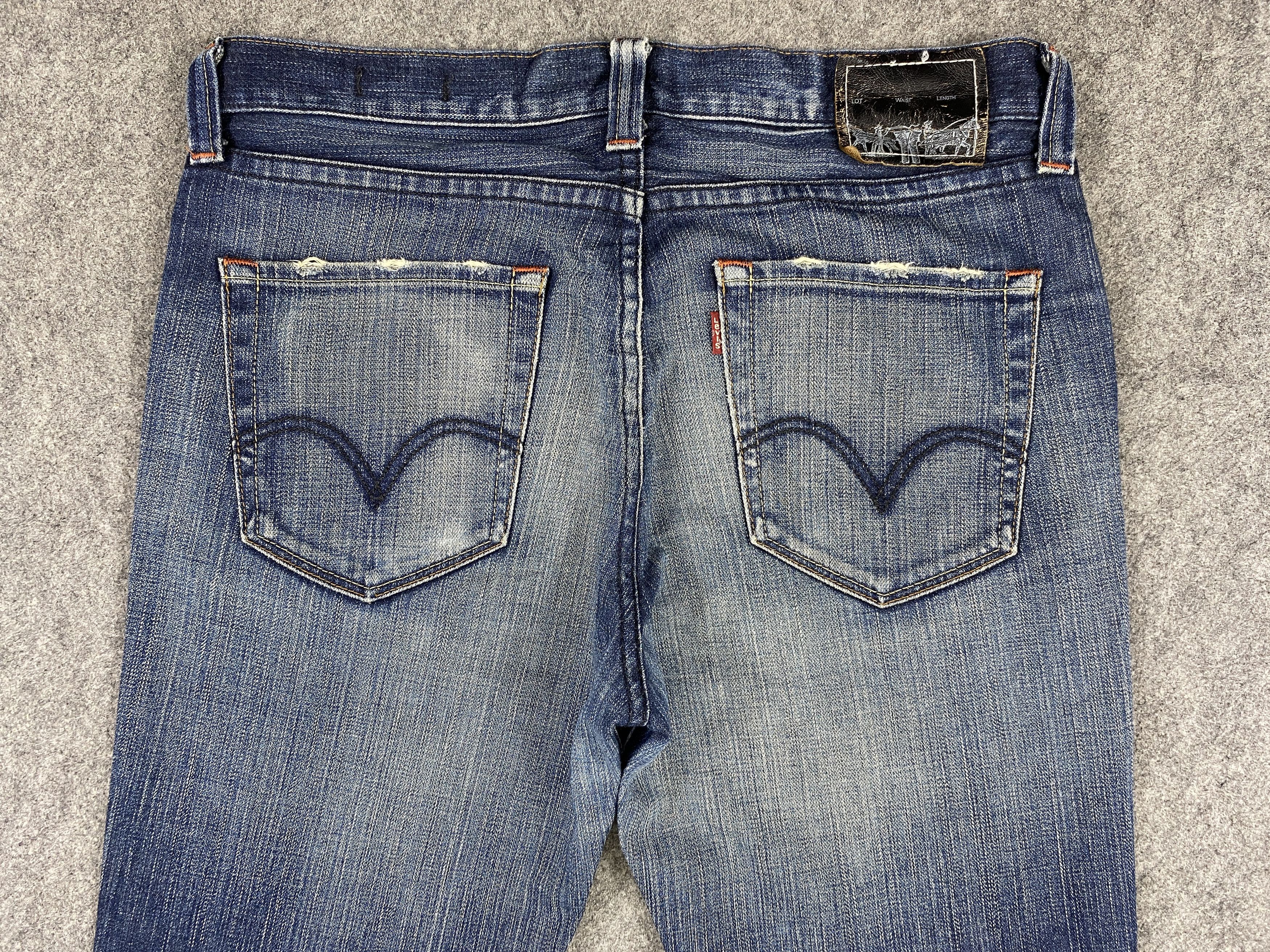 Levi's Distressed Blue Vintage Levi's 502 35x31.5 Denim -JN1988 Size US 35 - 4 Thumbnail