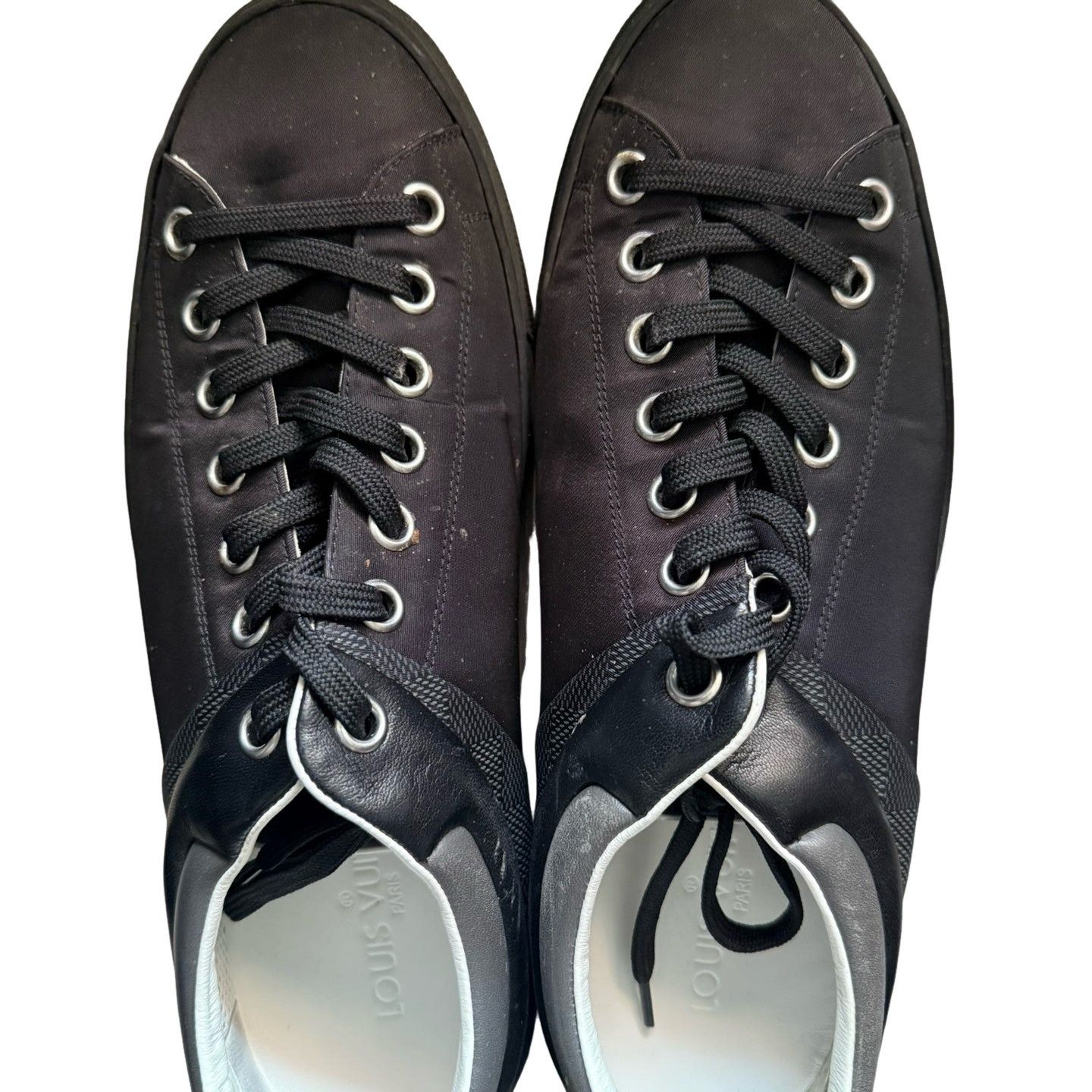 Louis Vuitton Louis Vuitton Black Low-Top Sneakers Size 7 Size US 8 / EU 41 - 1 Thumbnail
